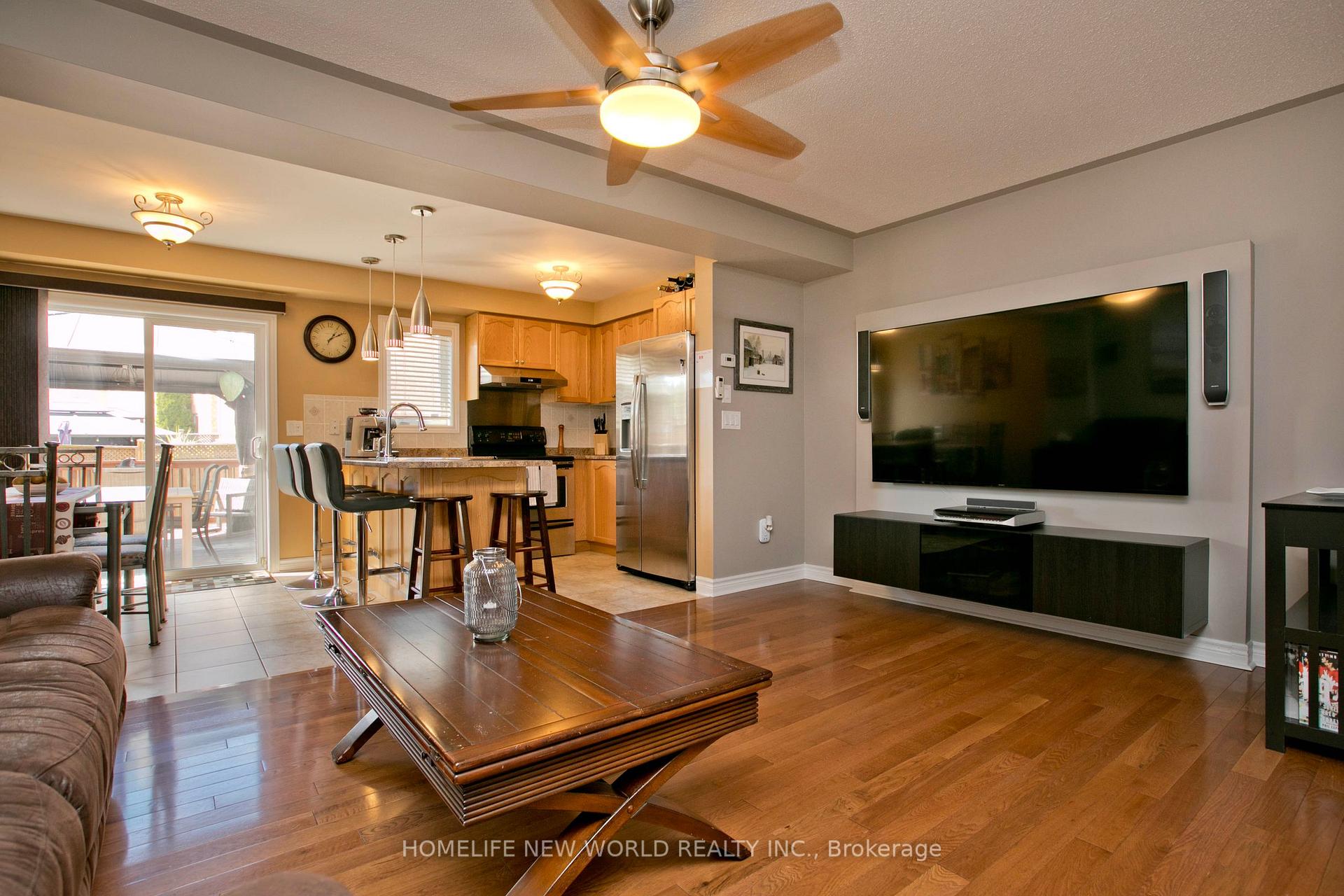 Photo 3 of 54 Brussels Avenue, Brampton, Sandringham-Wellington — HOMEH