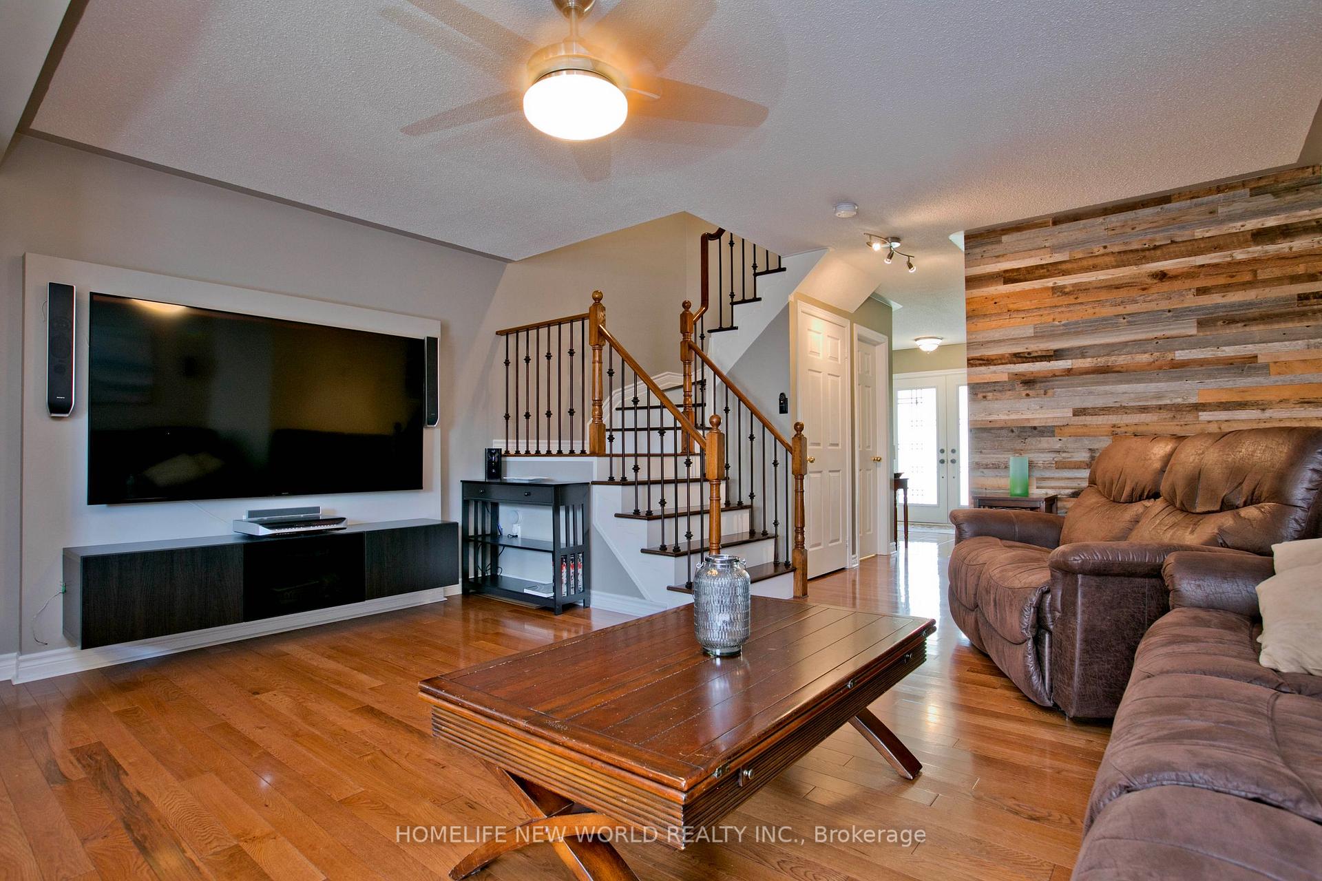 Photo 6 of 54 Brussels Avenue, Brampton, Sandringham-Wellington — HOMEH