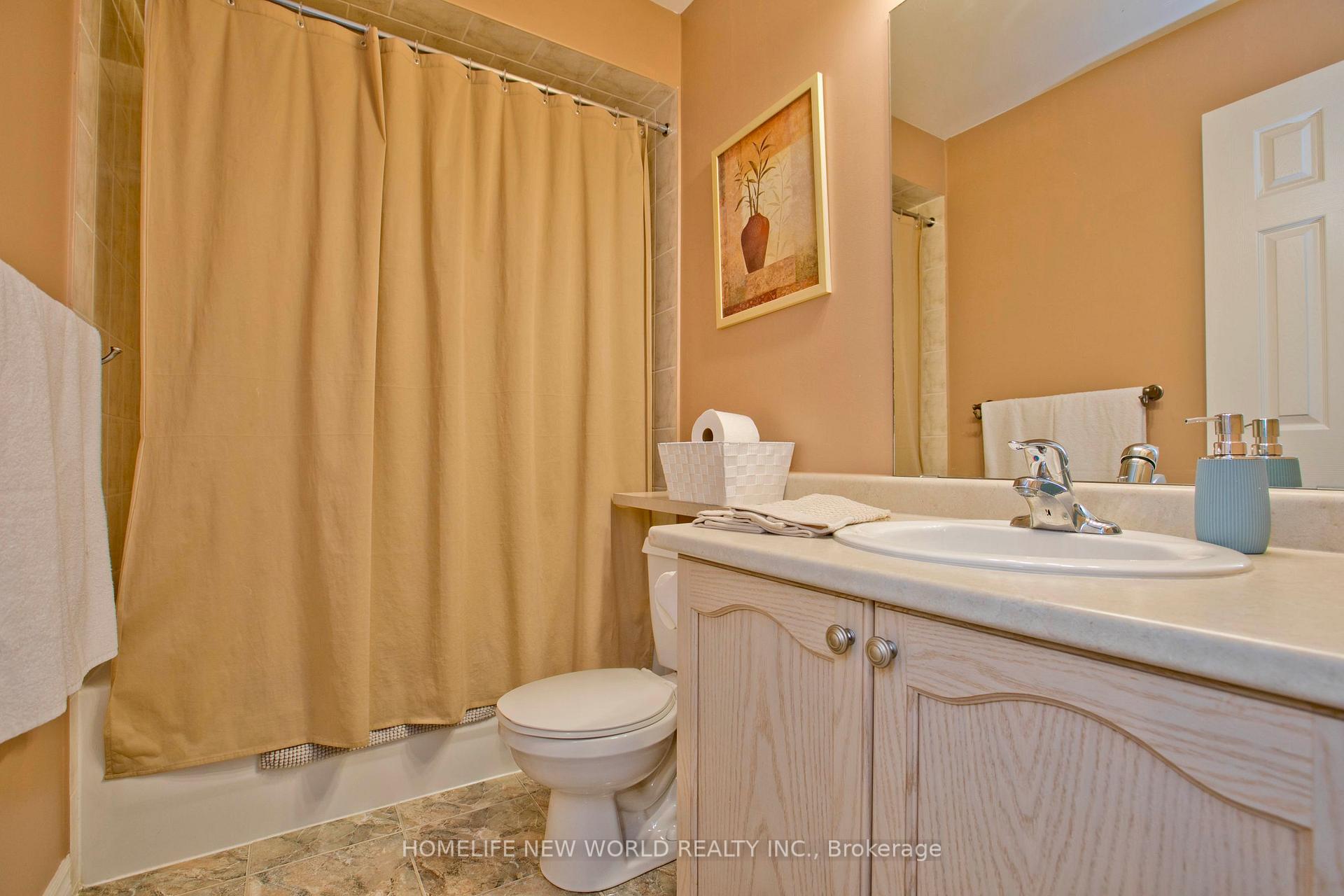 Photo 13 of 54 Brussels Avenue, Brampton, Sandringham-Wellington — HOMEH