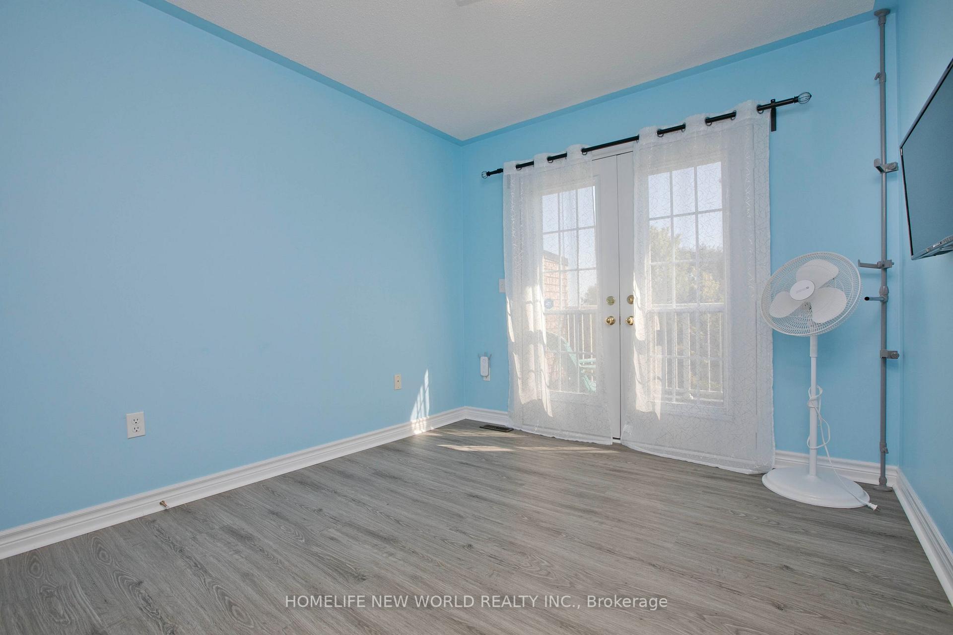 Photo 14 of 54 Brussels Avenue, Brampton, Sandringham-Wellington — HOMEH