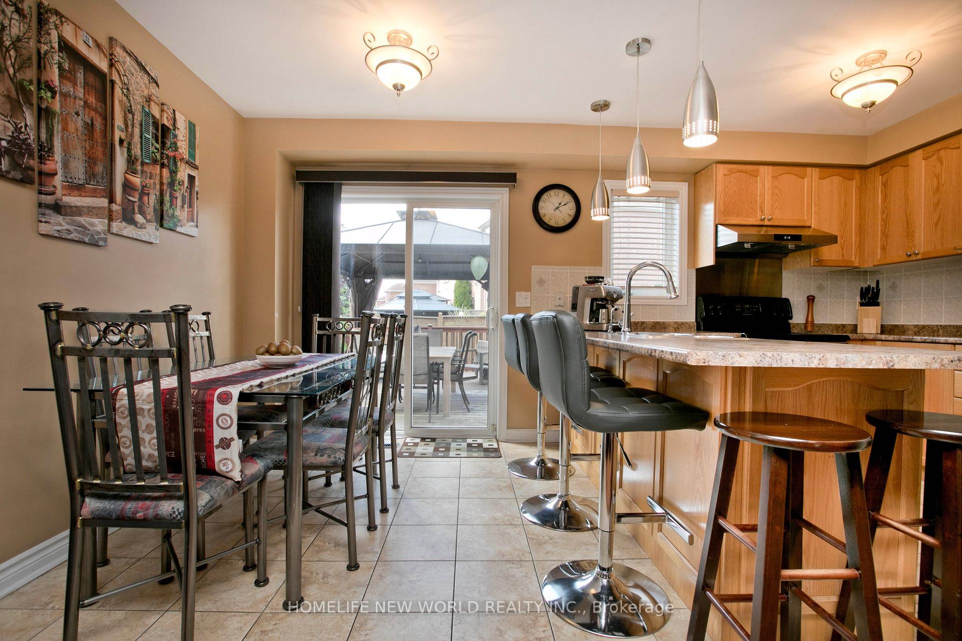 Photo 17 of 54 Brussels Avenue, Brampton, Sandringham-Wellington — HOMEH