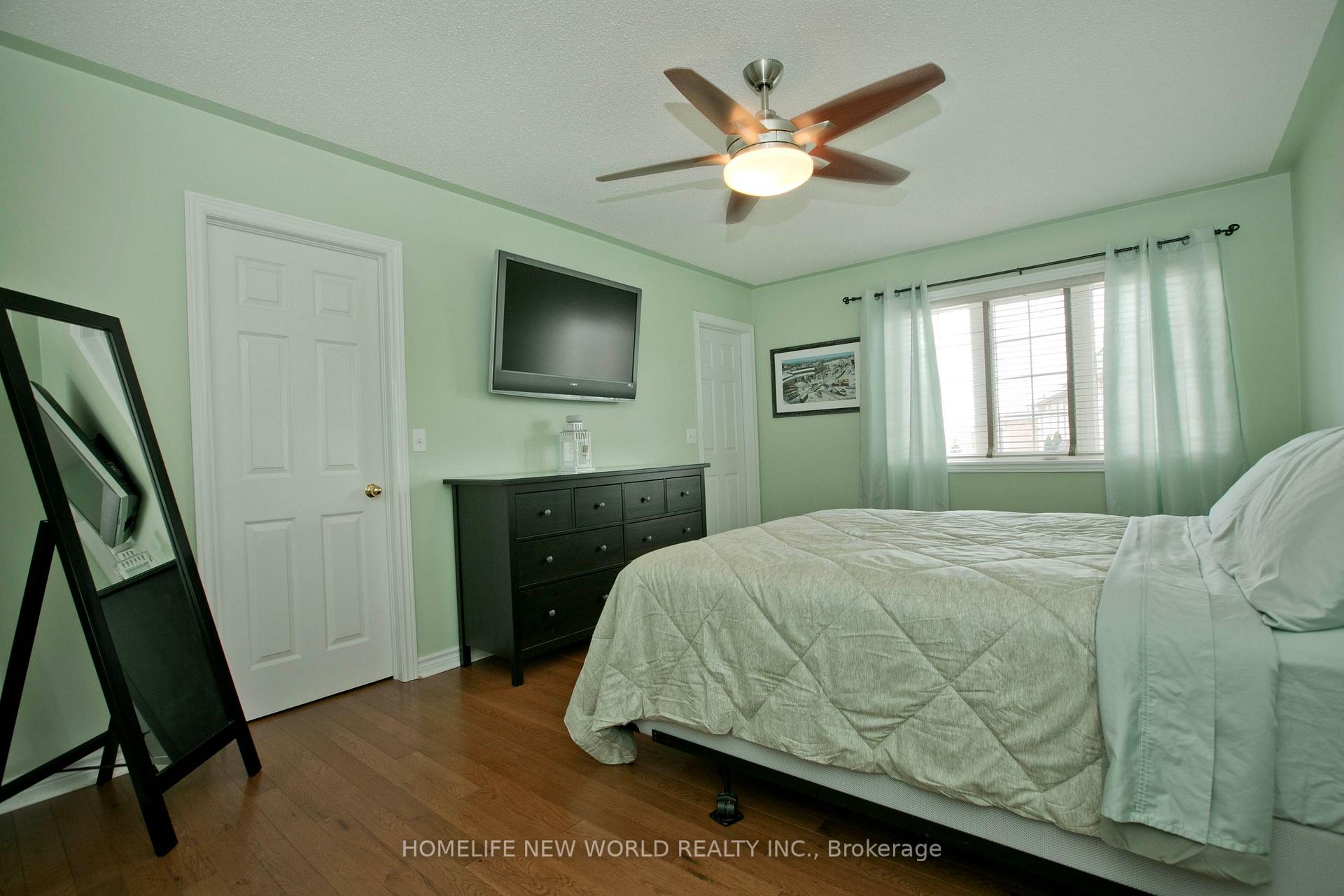 Photo 20 of 54 Brussels Avenue, Brampton, Sandringham-Wellington — HOMEH