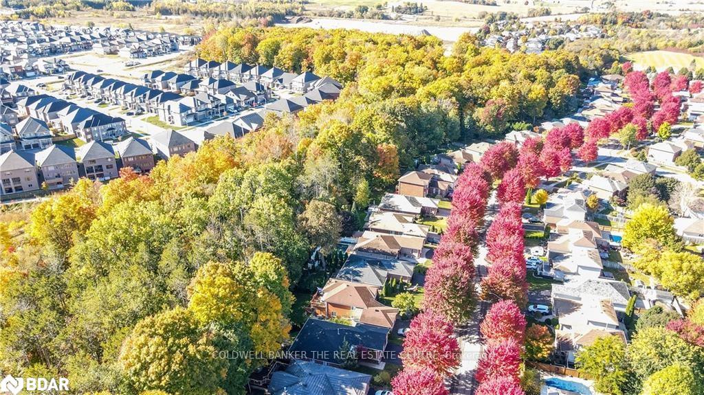 Photo 35 of 156 Columbia Road, Barrie, Holly — HOMEH