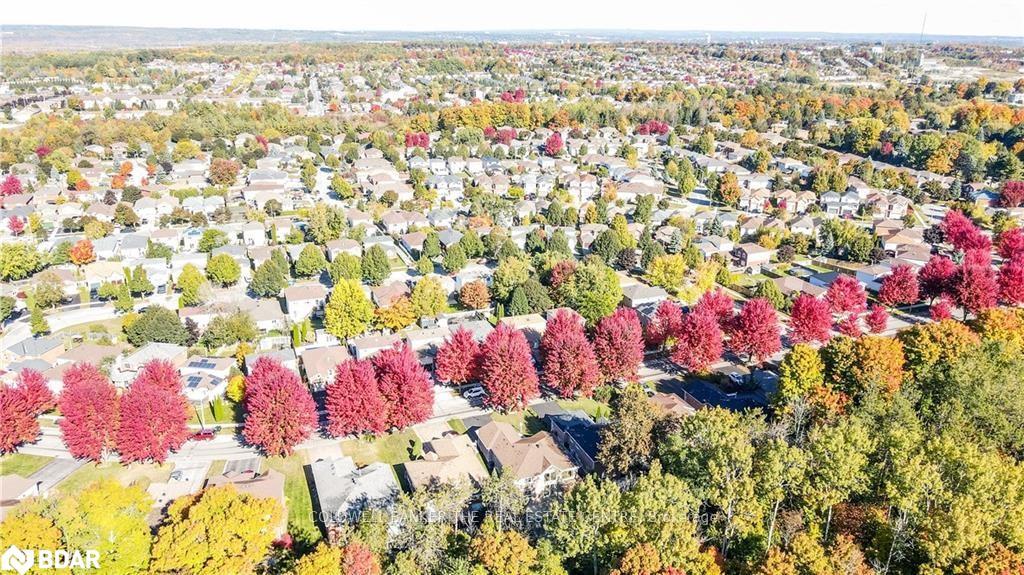 Photo 36 of 156 Columbia Road, Barrie, Holly — HOMEH