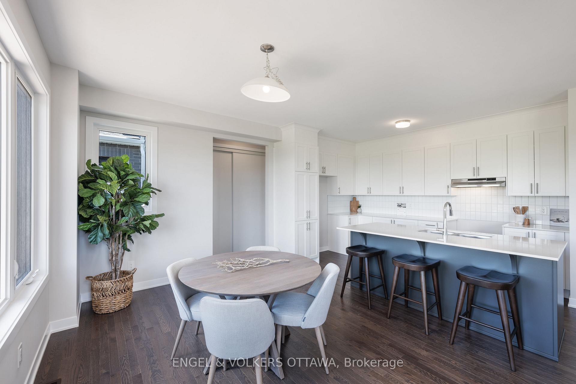 Photo 18 of 1007 Canoe Street, Ottawa, Barrhaven - Heritage Park — HOMEH