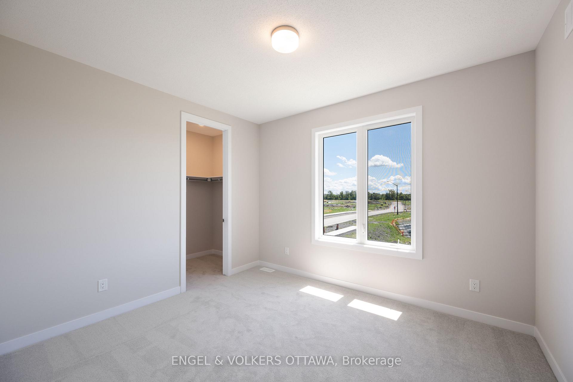 Photo 31 of 1007 Canoe Street, Ottawa, Barrhaven - Heritage Park — HOMEH