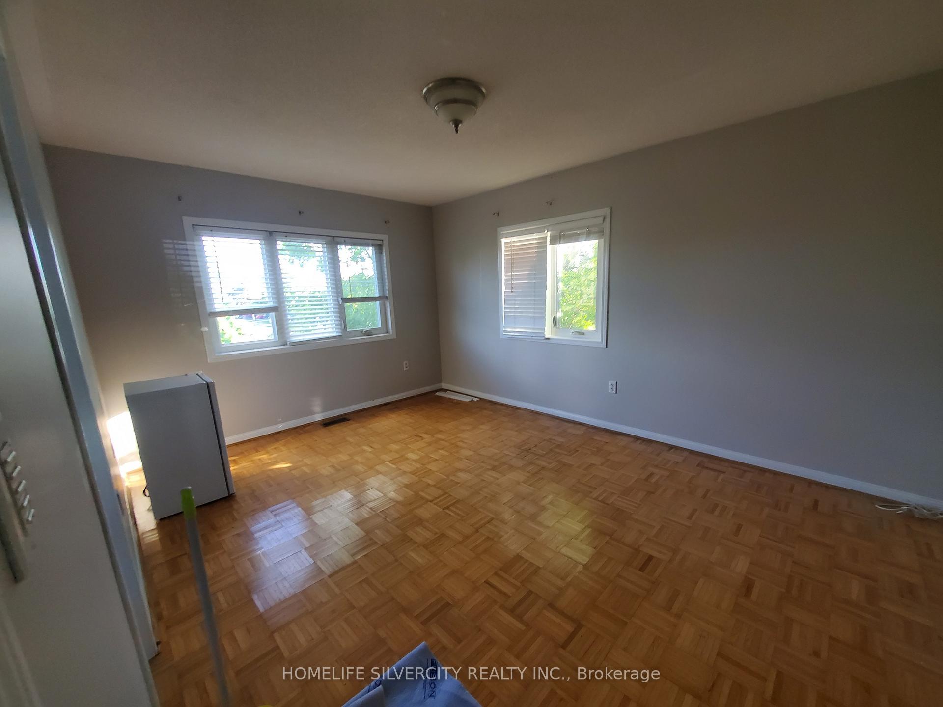 Photo 7 of Unit #Unit 1-Upper level, 700 Peter Robertson Boulevard, Brampton, Sandringham-Wellington — HOMEH