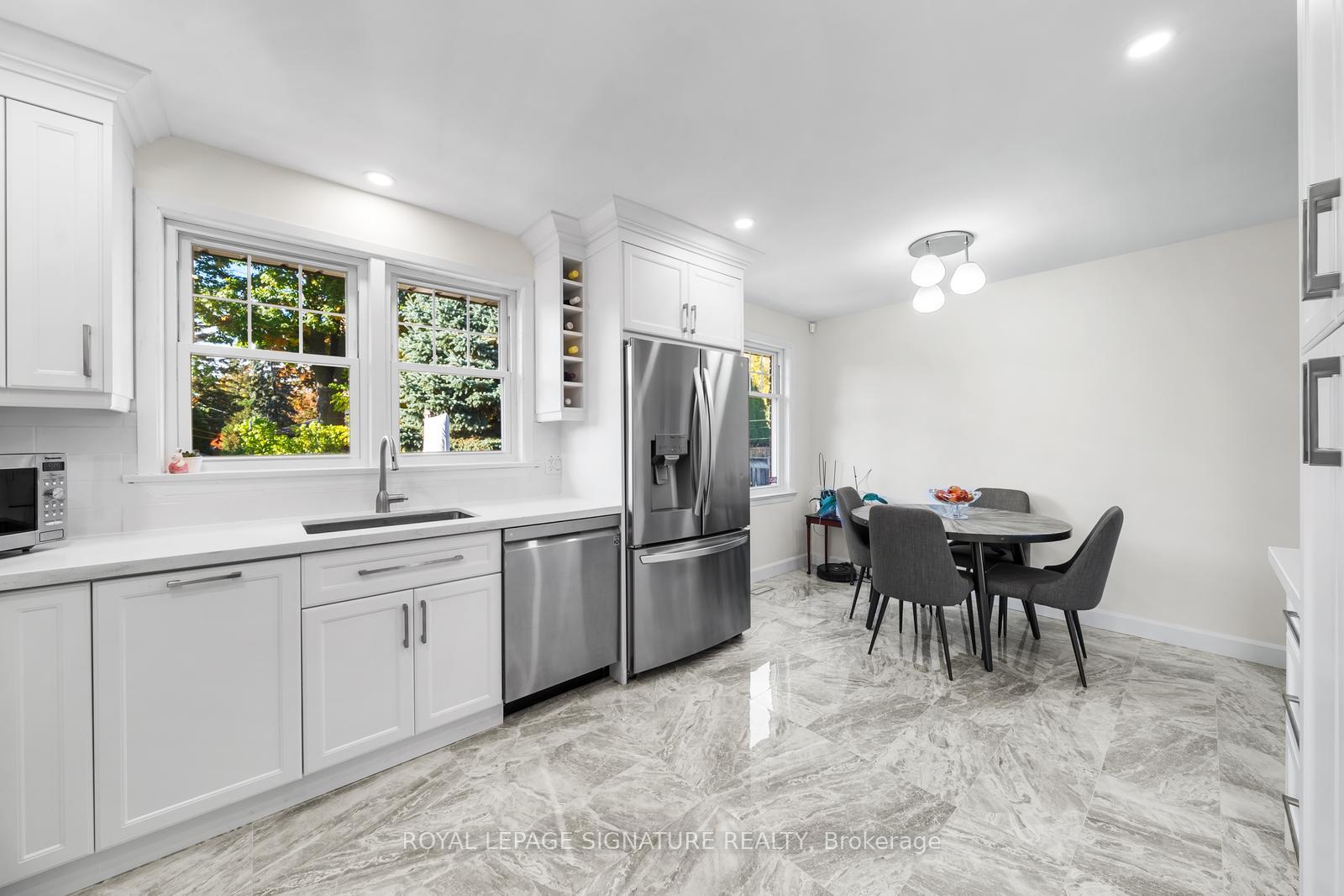 Photo 4 of 668 Peele Boulevard, Burlington, Brant — HOMEH