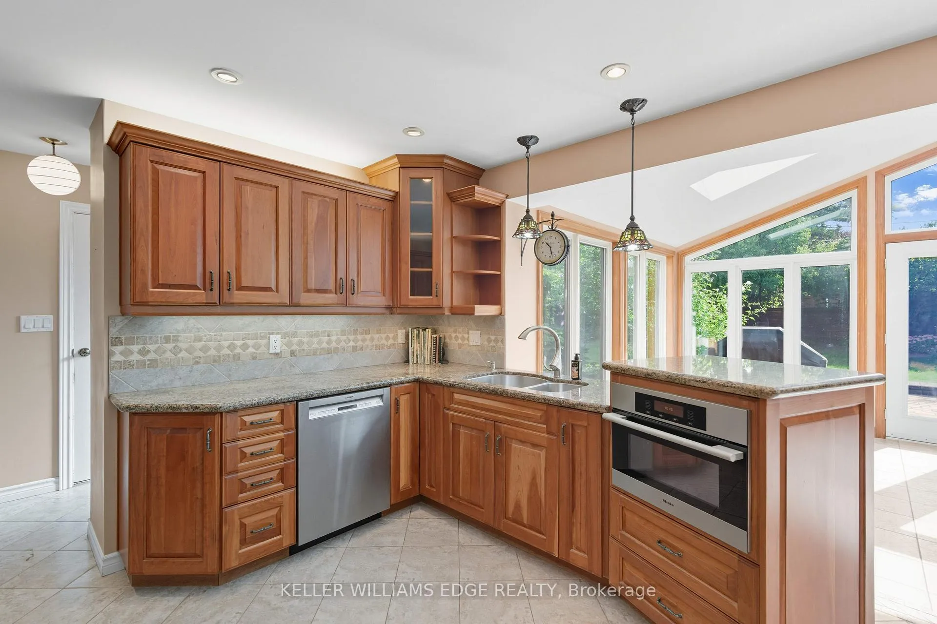 Photo 18 of 33 Goldfinch Road, Hamilton, Bruleville — HOMEH