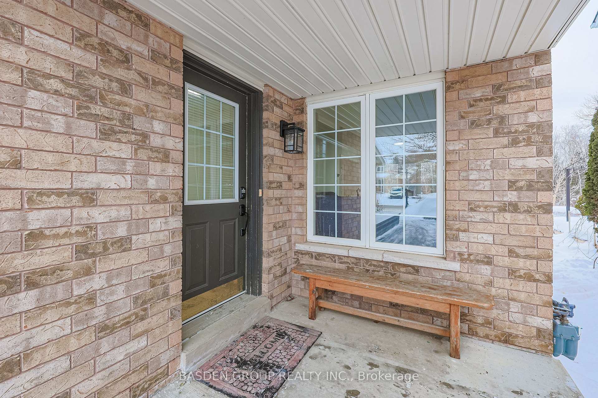 Photo 3 of 238 Esther Drive, Barrie, Painswick South — HOMEH