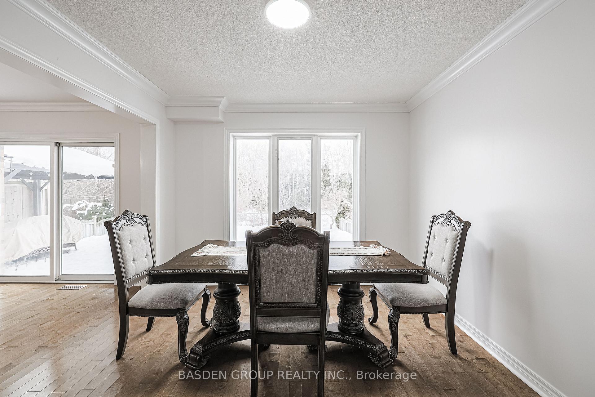 Photo 12 of 238 Esther Drive, Barrie, Painswick South — HOMEH