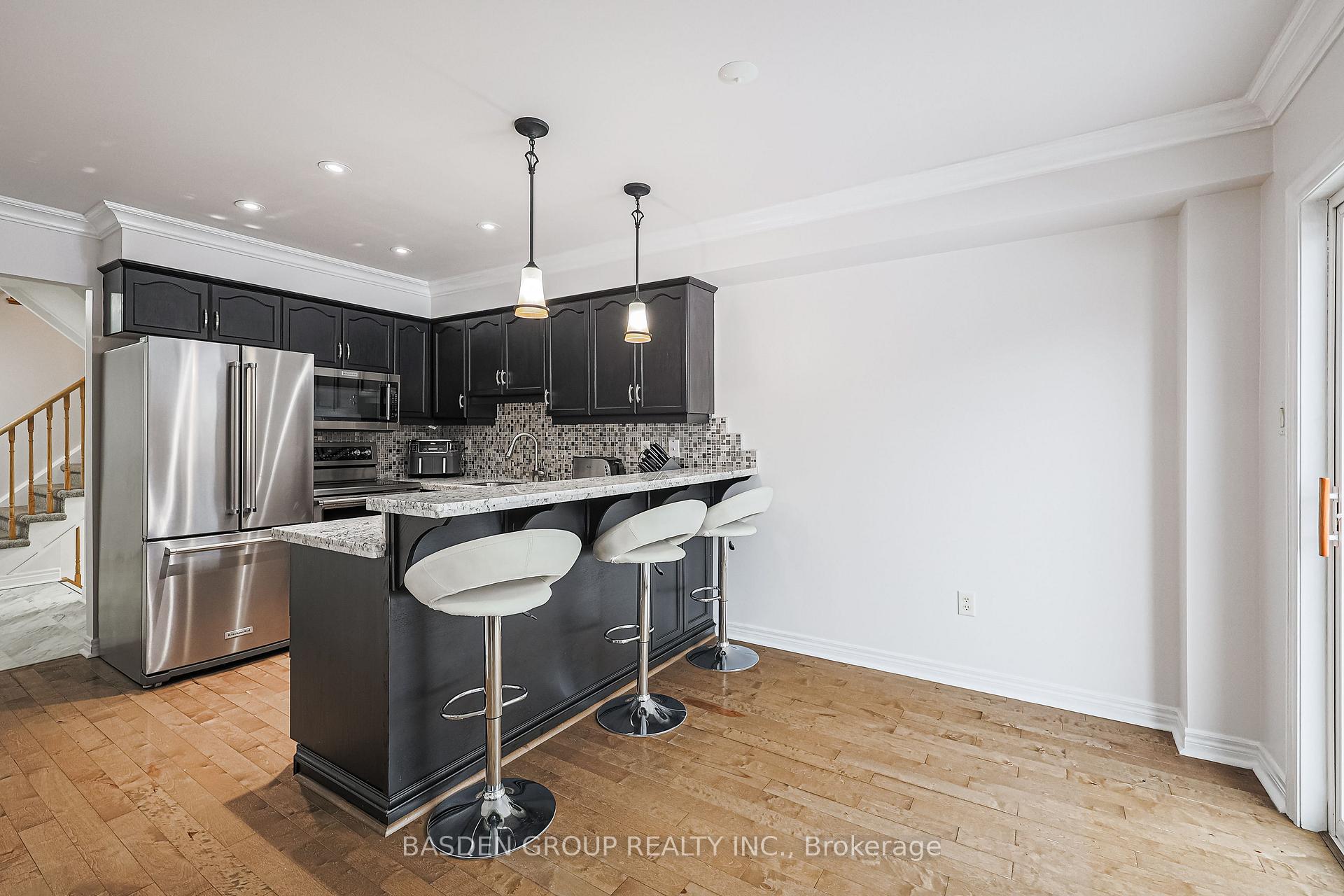 Photo 13 of 238 Esther Drive, Barrie, Painswick South — HOMEH