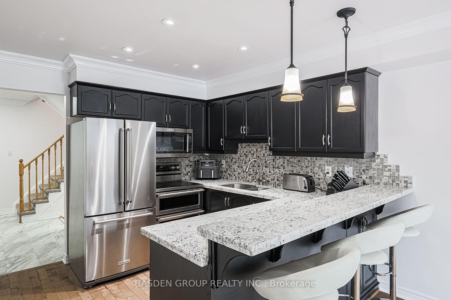 Photo 15 of 238 Esther Drive, Barrie, Painswick South — HOMEH