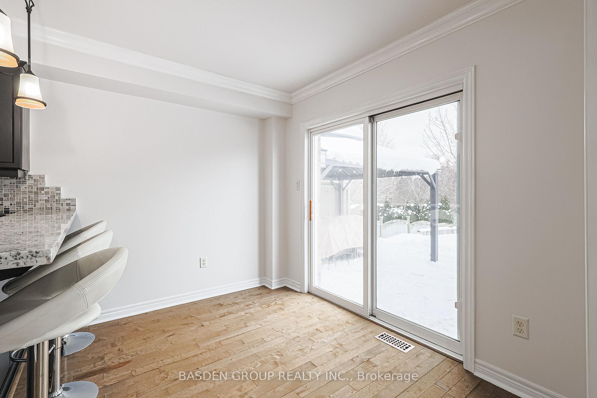 Photo 16 of 238 Esther Drive, Barrie, Painswick South — HOMEH