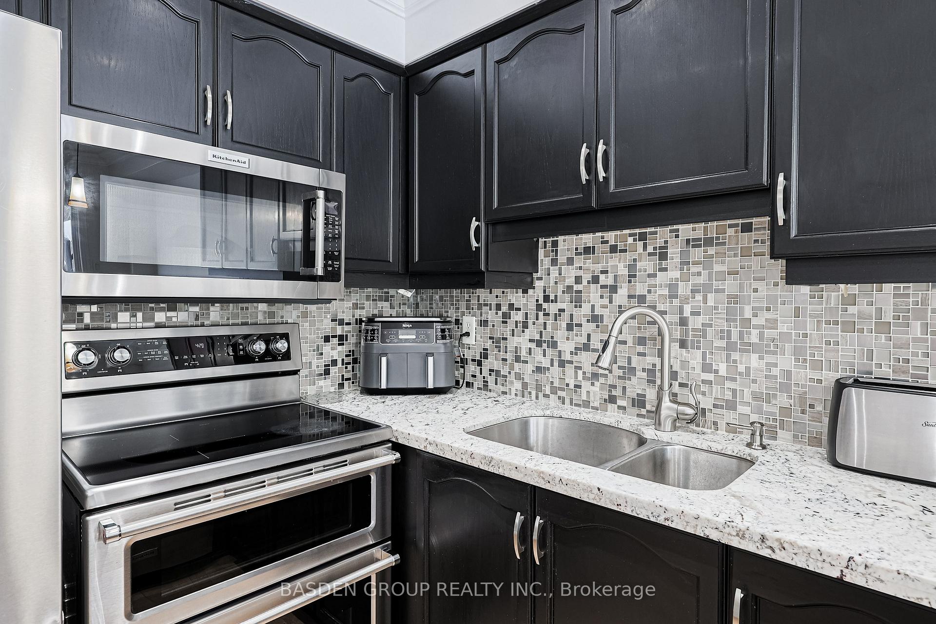 Photo 18 of 238 Esther Drive, Barrie, Painswick South — HOMEH