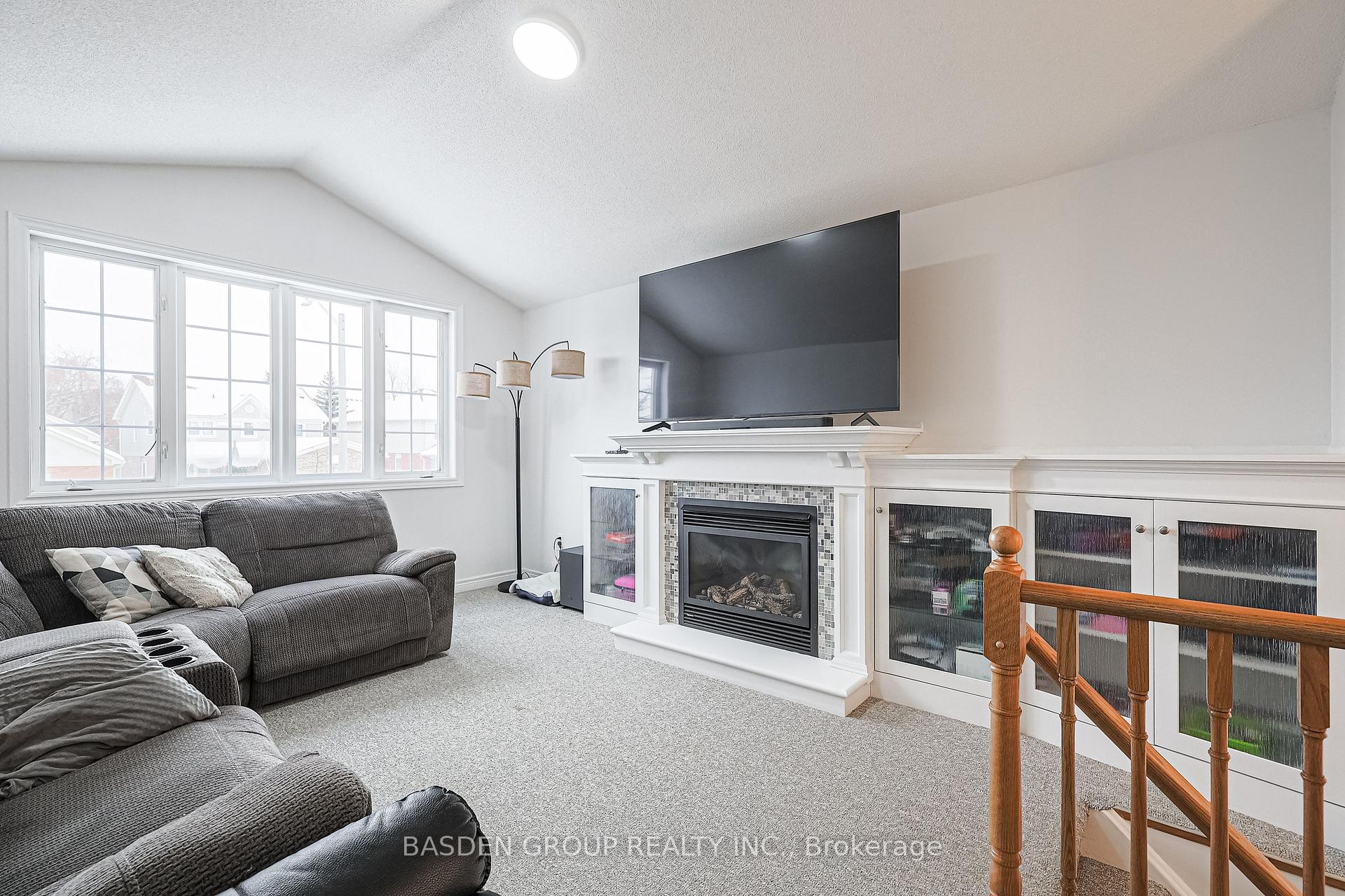 Photo 22 of 238 Esther Drive, Barrie, Painswick South — HOMEH