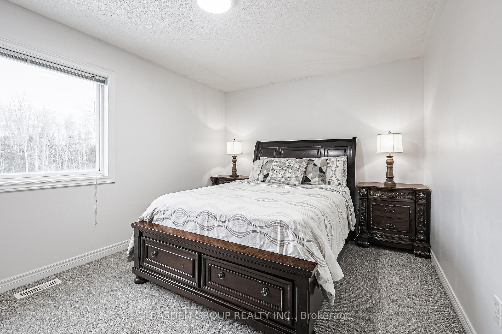 Photo 32 of 238 Esther Drive, Barrie, Painswick South — HOMEH