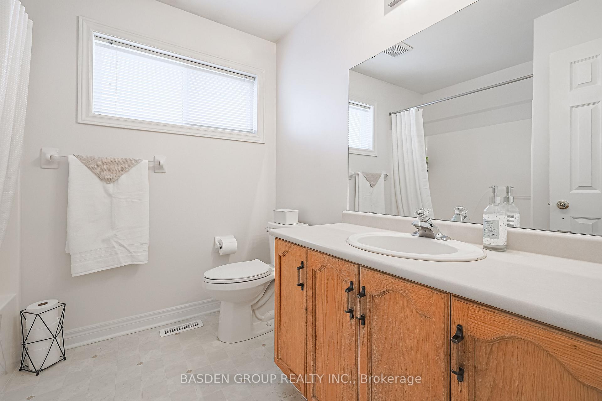 Photo 34 of 238 Esther Drive, Barrie, Painswick South — HOMEH