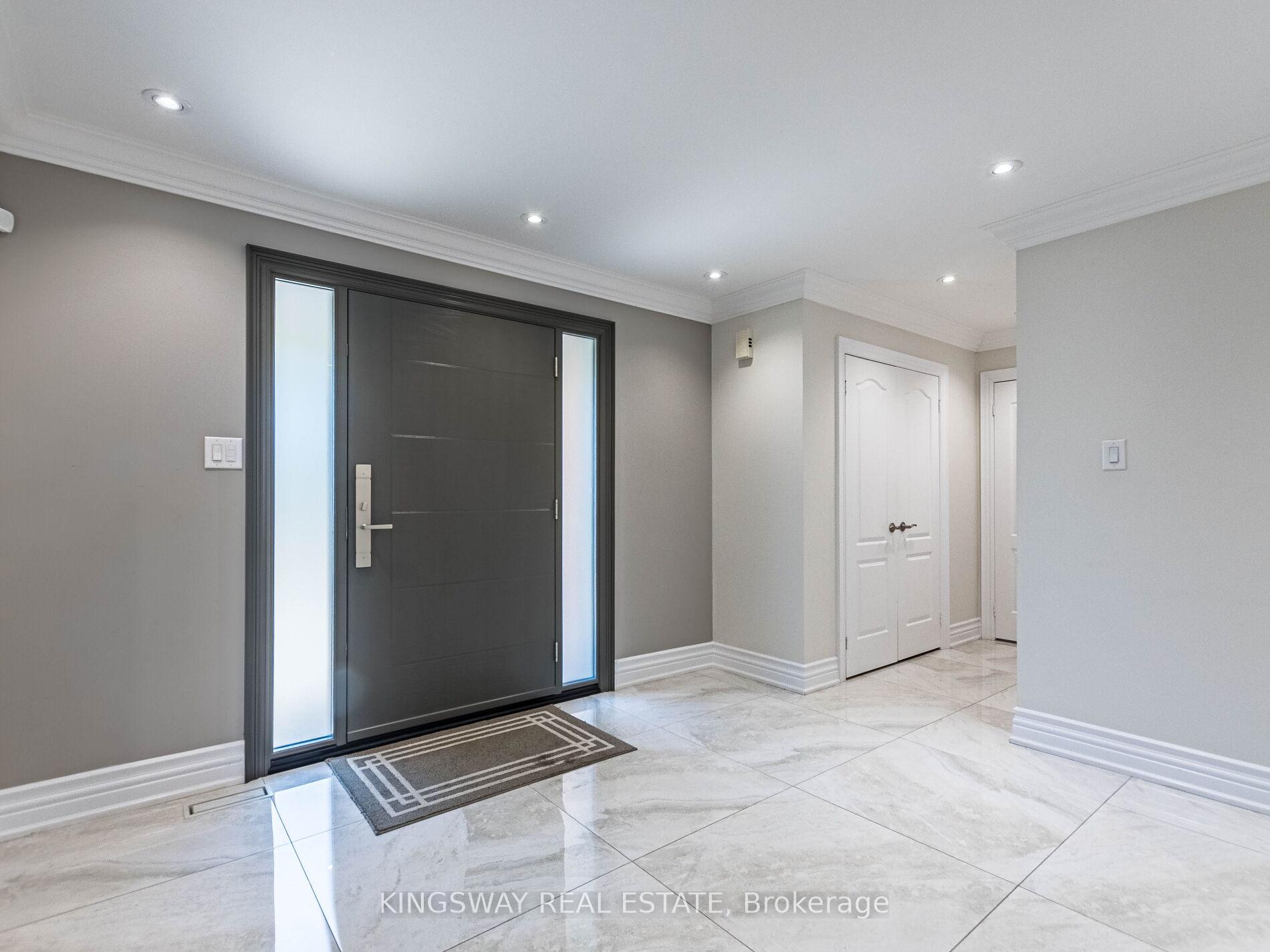 Photo 6 of 58 Leeward Drive, Brampton, Westgate — HOMEH