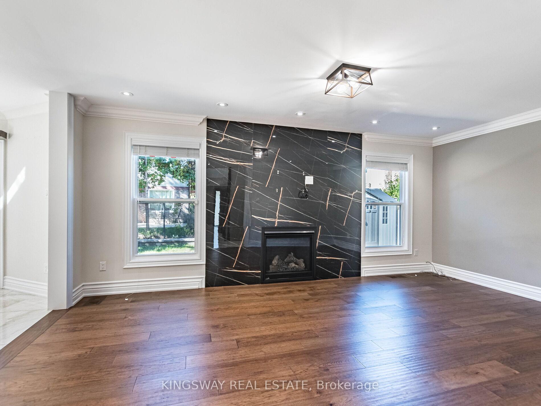 Photo 12 of 58 Leeward Drive, Brampton, Westgate — HOMEH