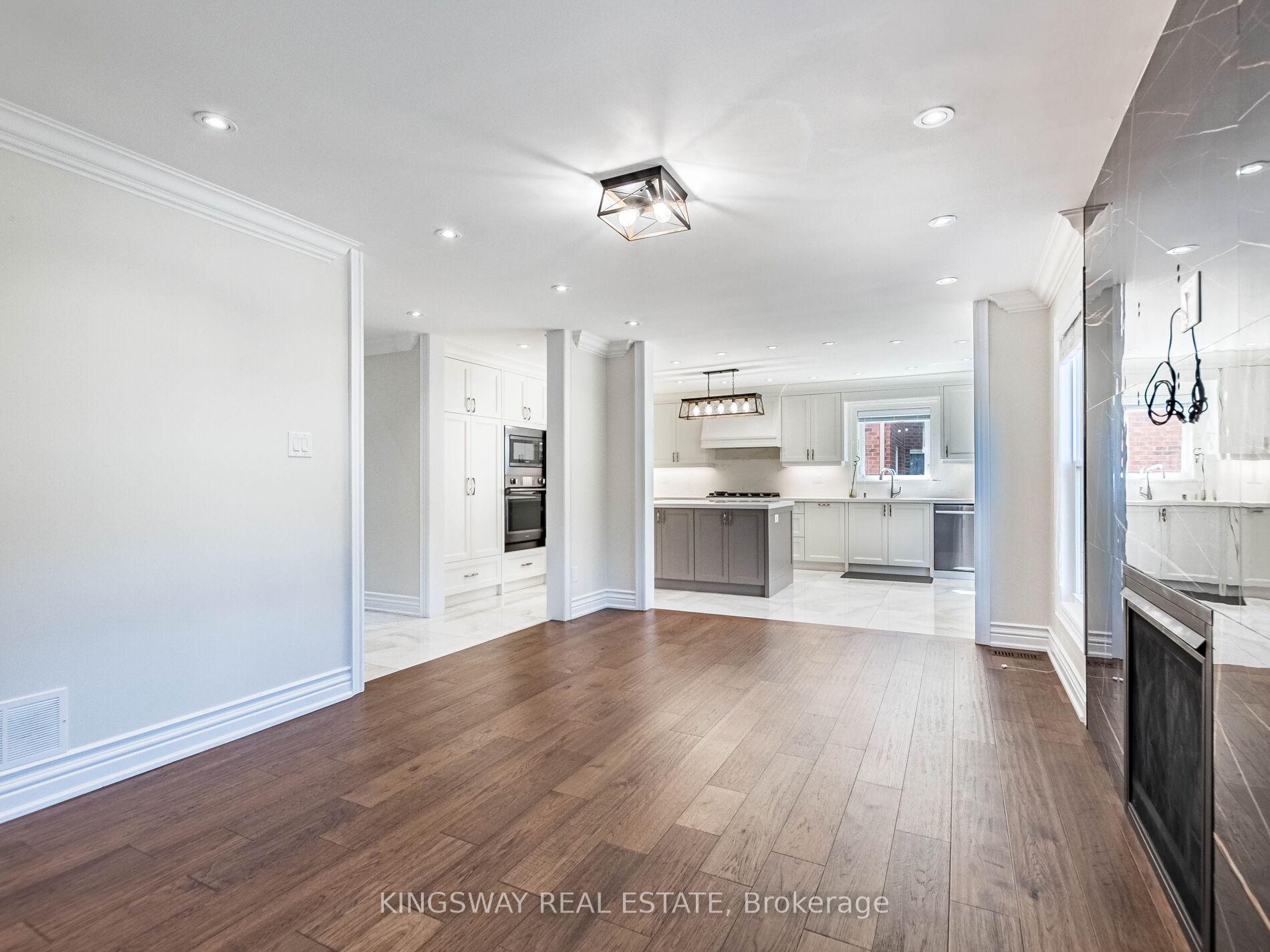 Photo 14 of 58 Leeward Drive, Brampton, Westgate — HOMEH