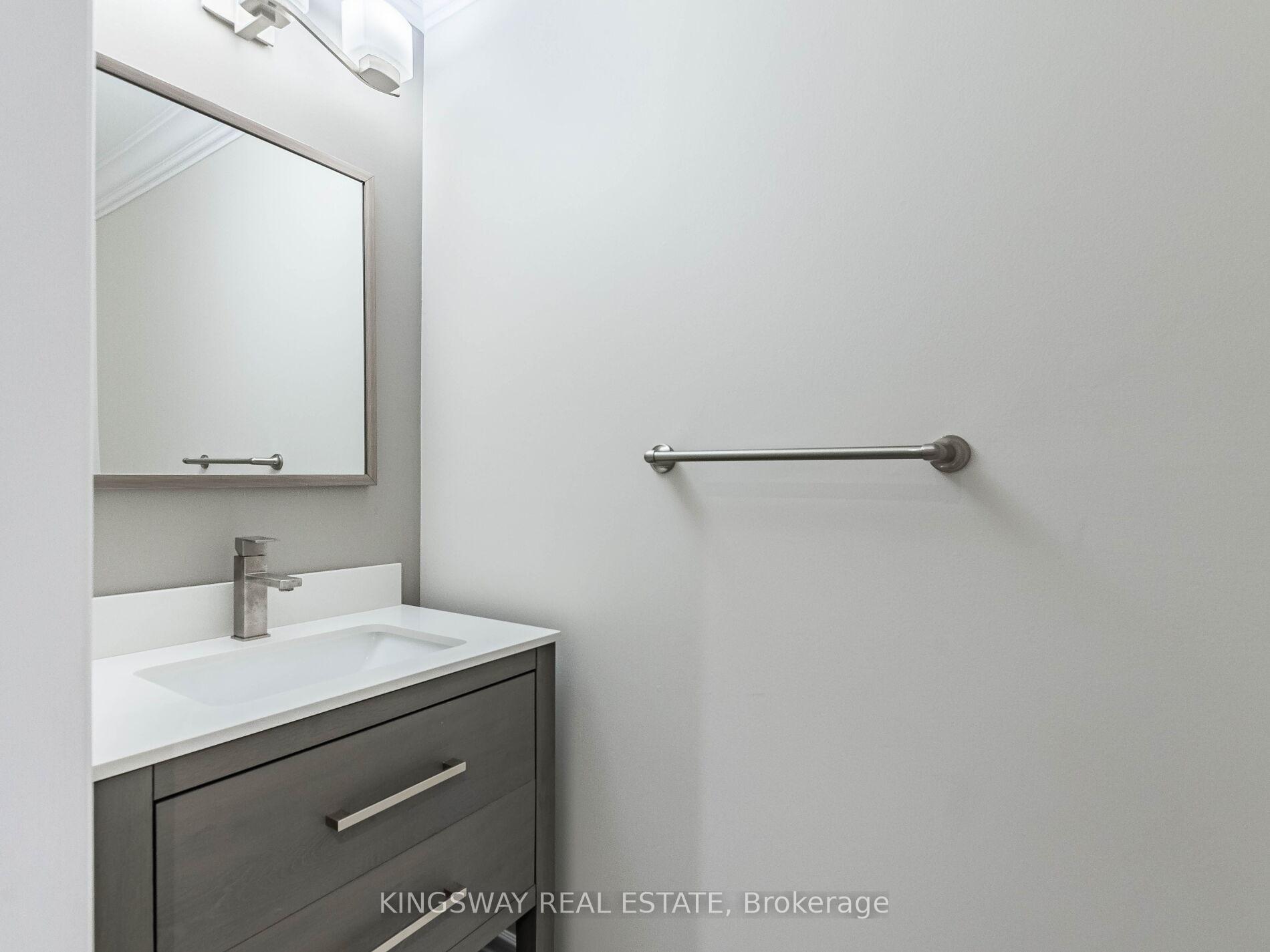Photo 19 of 58 Leeward Drive, Brampton, Westgate — HOMEH