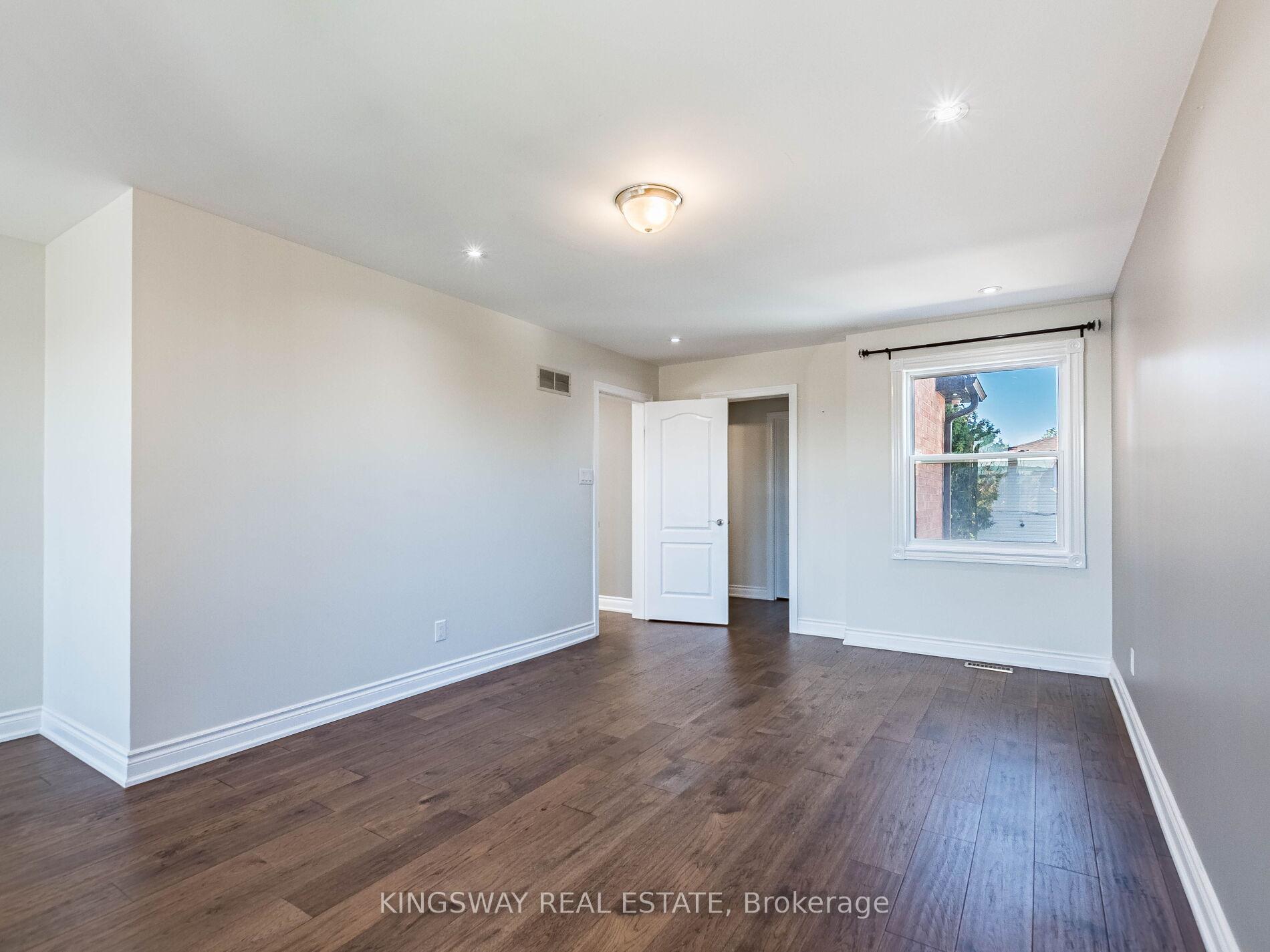 Photo 25 of 58 Leeward Drive, Brampton, Westgate — HOMEH