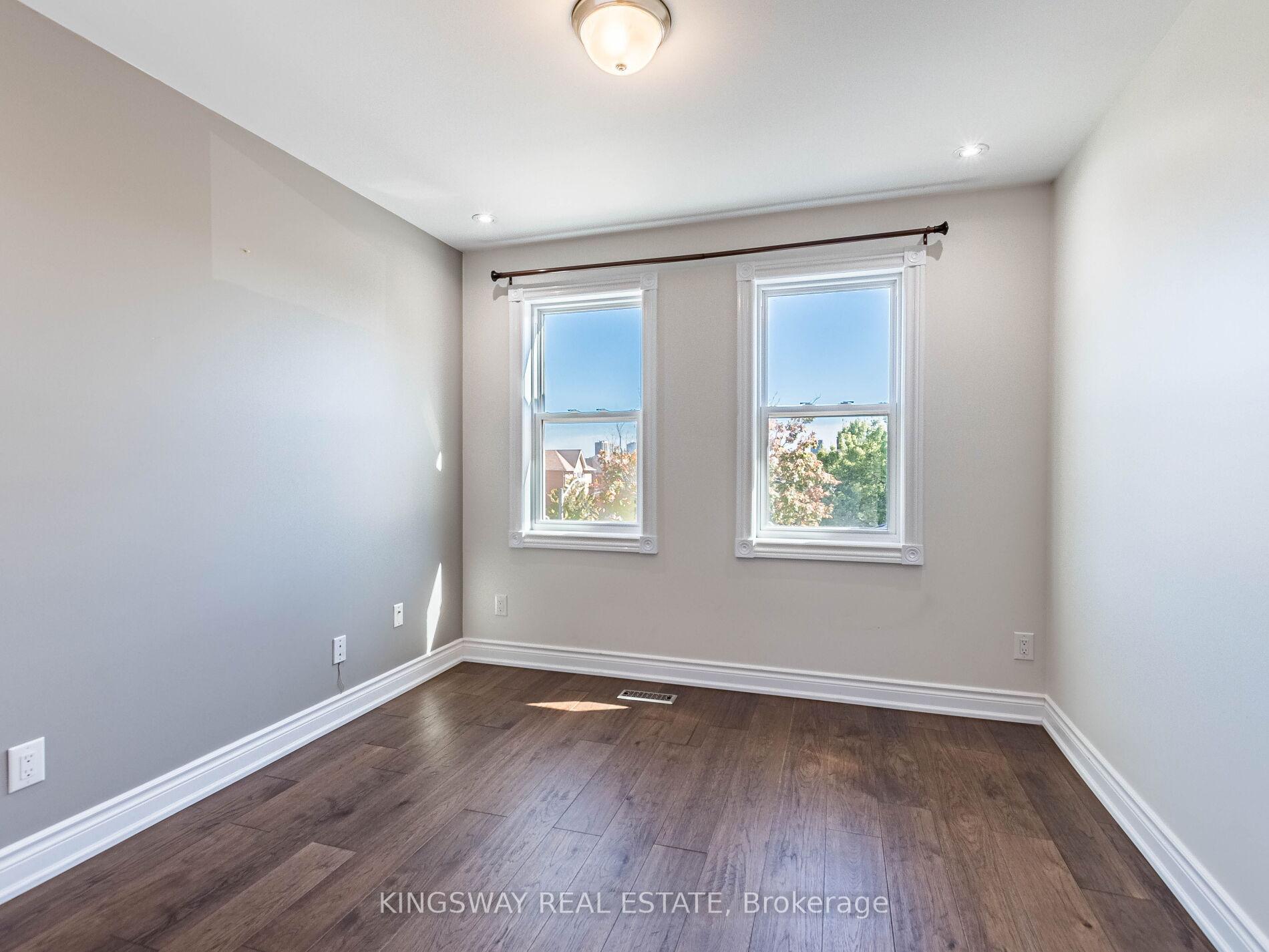 Photo 30 of 58 Leeward Drive, Brampton, Westgate — HOMEH
