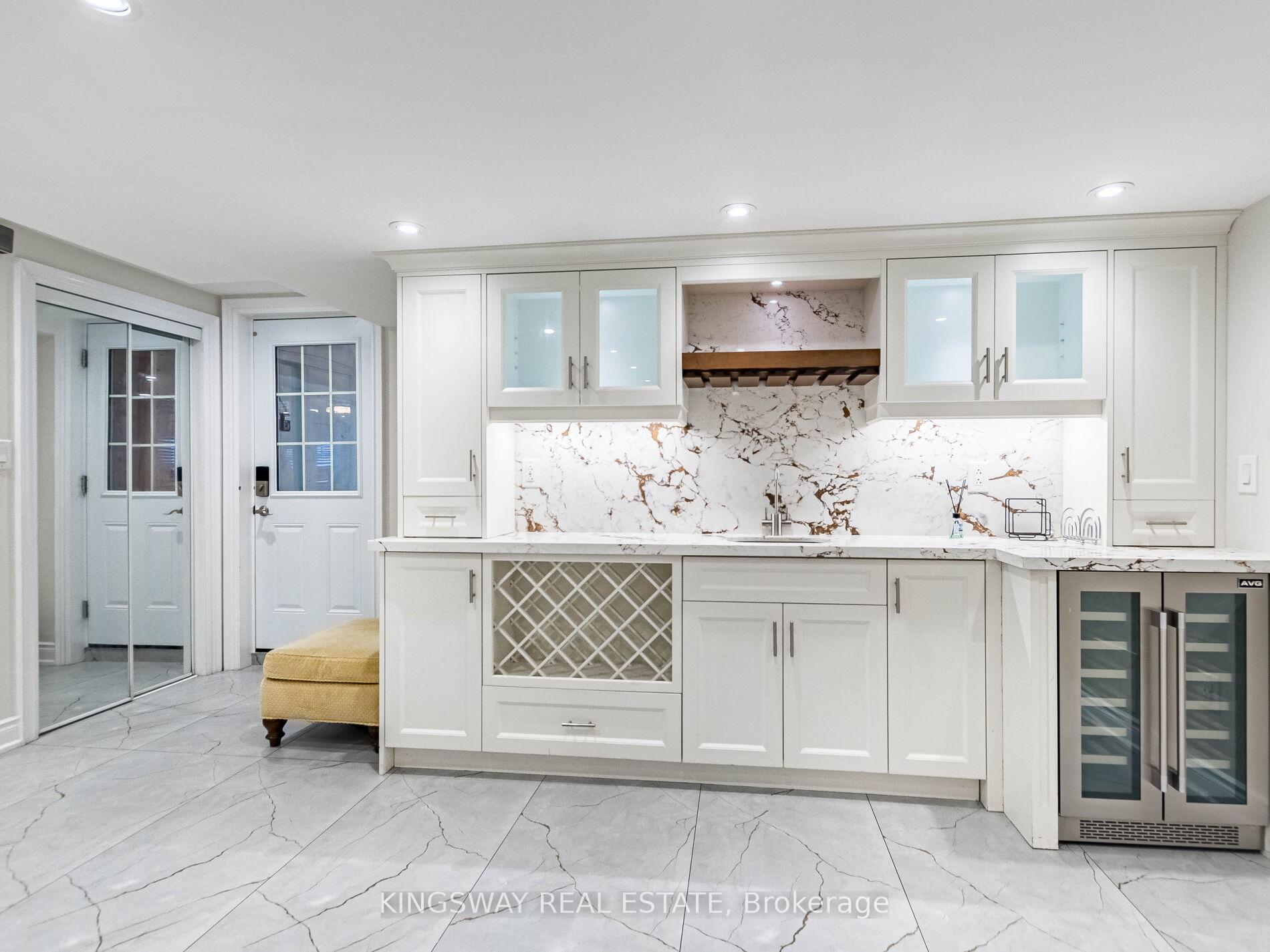 Photo 42 of 58 Leeward Drive, Brampton, Westgate — HOMEH