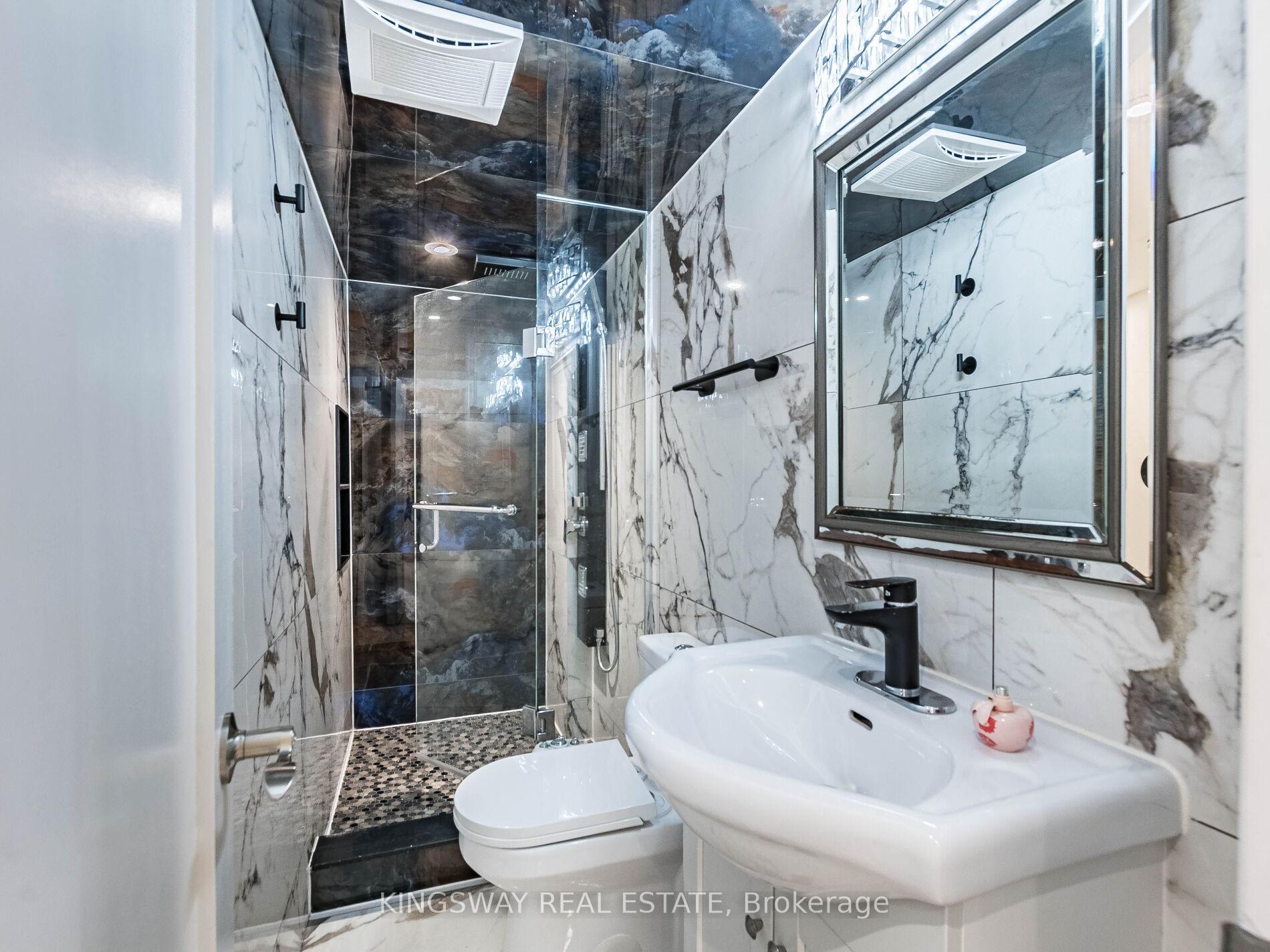 Photo 44 of 58 Leeward Drive, Brampton, Westgate — HOMEH