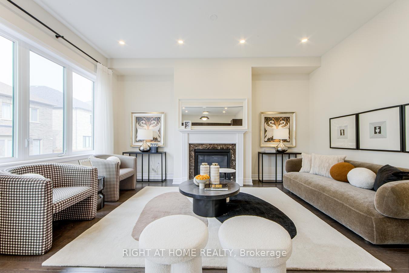 Photo 14 of 6 Bannockburn Drive, Vaughan, Vellore Village — HOMEH