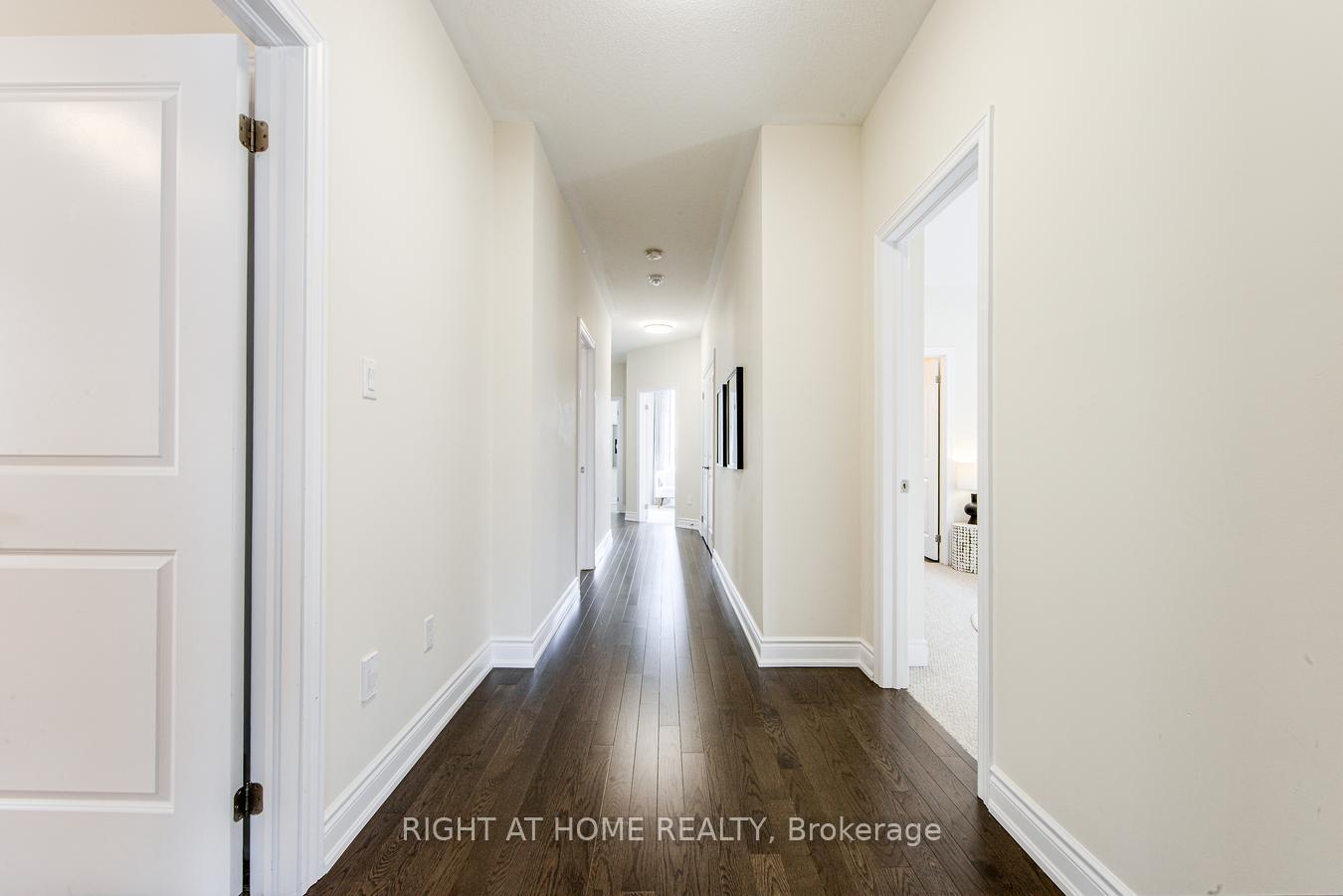 Photo 34 of 6 Bannockburn Drive, Vaughan, Vellore Village — HOMEH