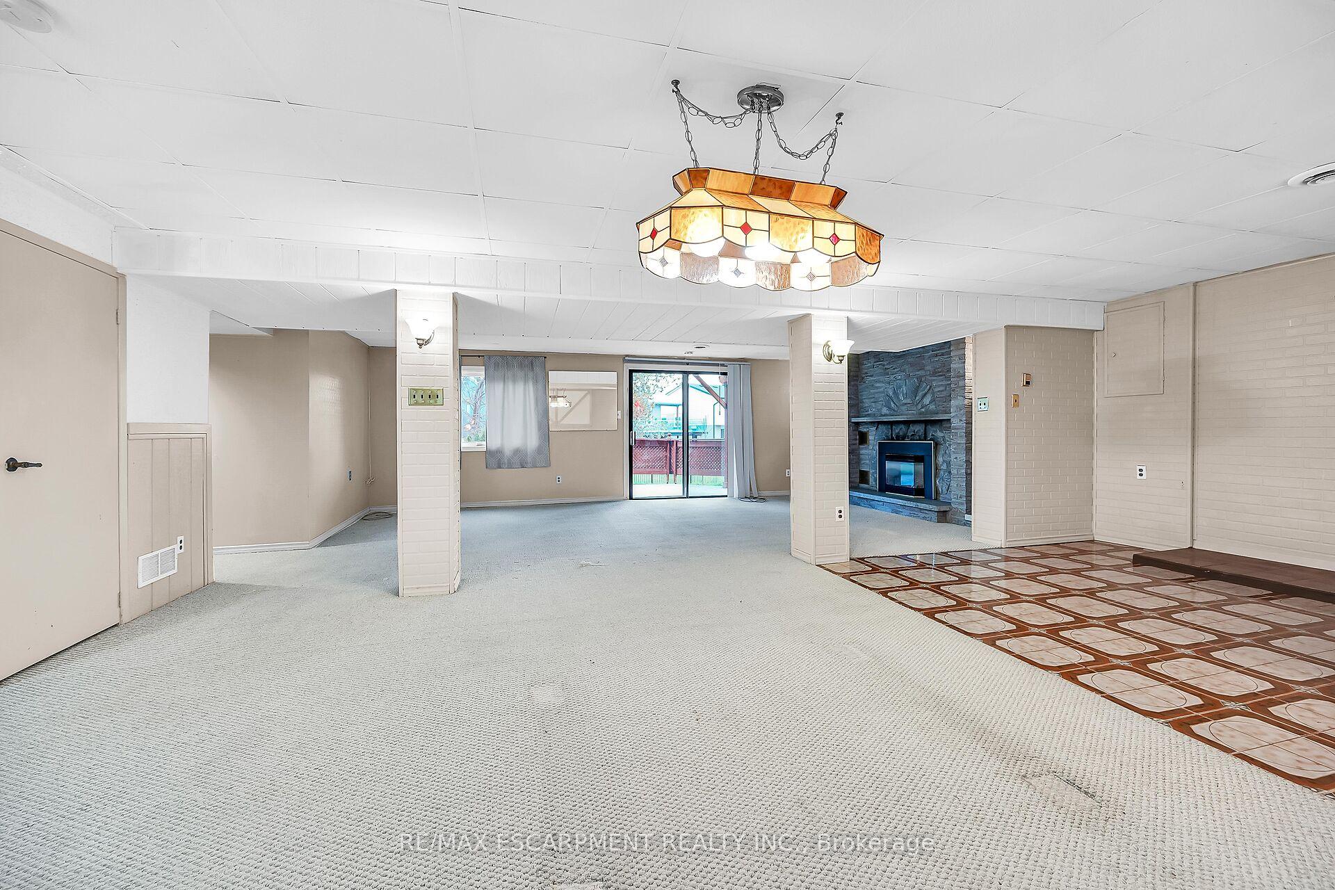 Photo 31 of 1281 Abbey Court, Burlington, Tyandaga — HOMEH
