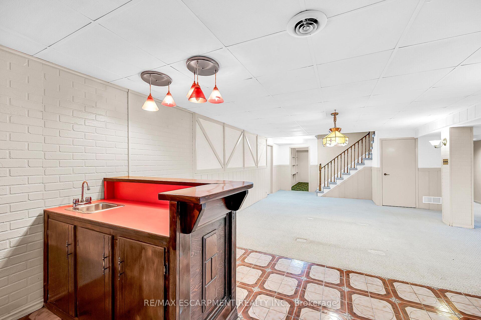 Photo 33 of 1281 Abbey Court, Burlington, Tyandaga — HOMEH