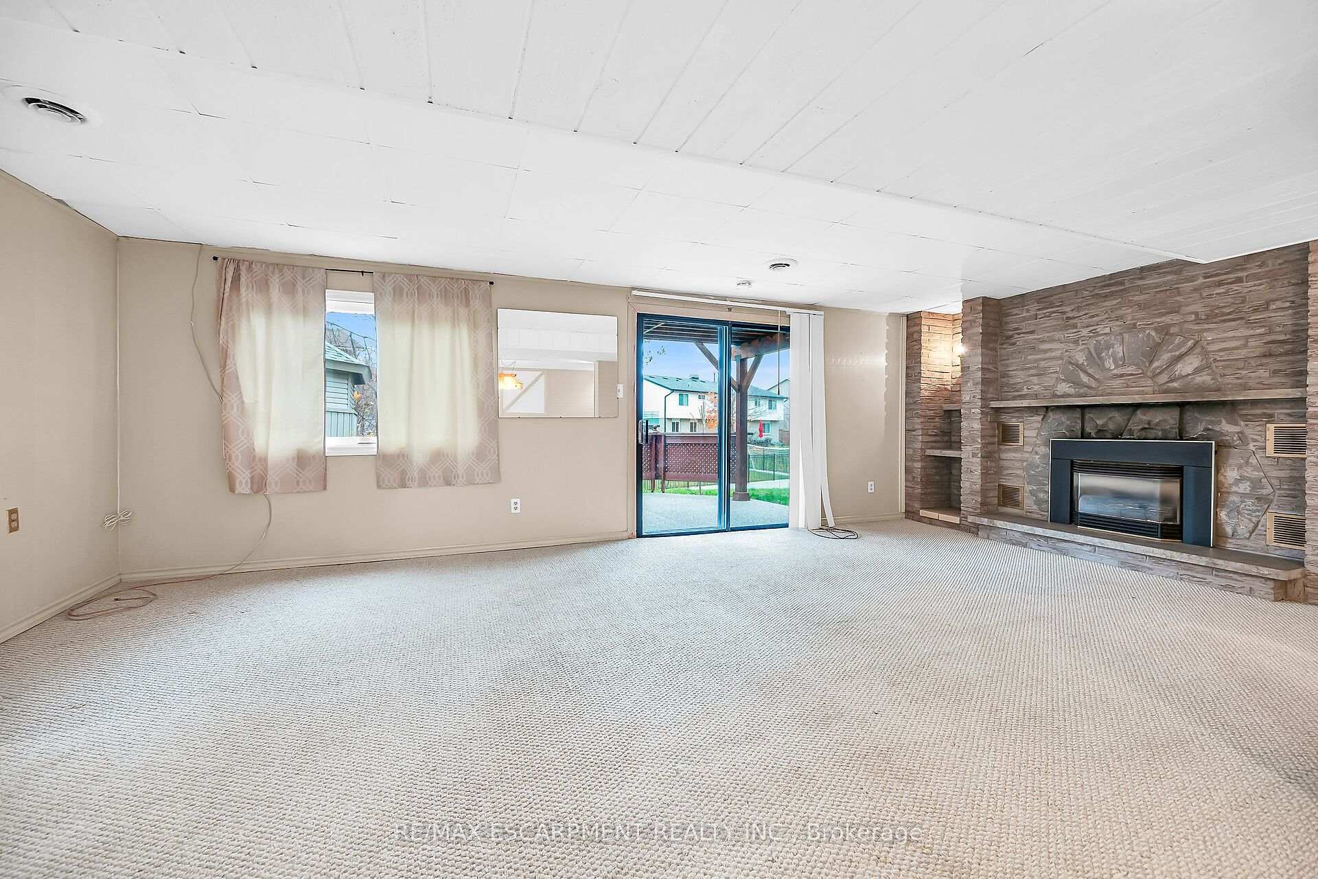 Photo 34 of 1281 Abbey Court, Burlington, Tyandaga — HOMEH