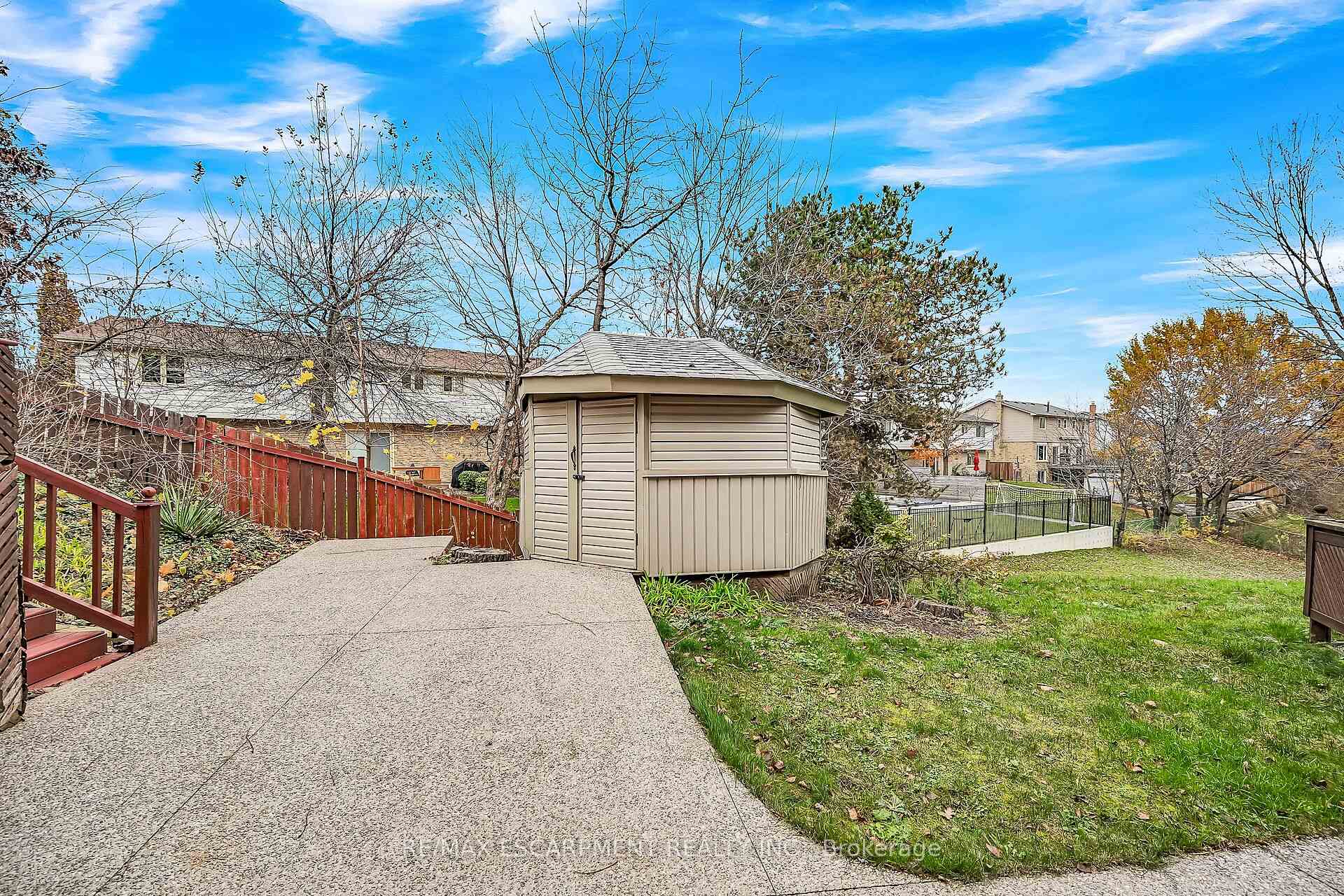 Photo 39 of 1281 Abbey Court, Burlington, Tyandaga — HOMEH