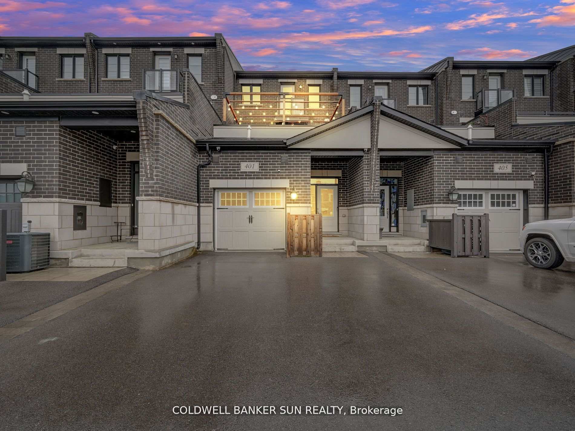 Photo 5 of 401 Kleinburg Summit Way, Vaughan, Kleinburg — HOMEH