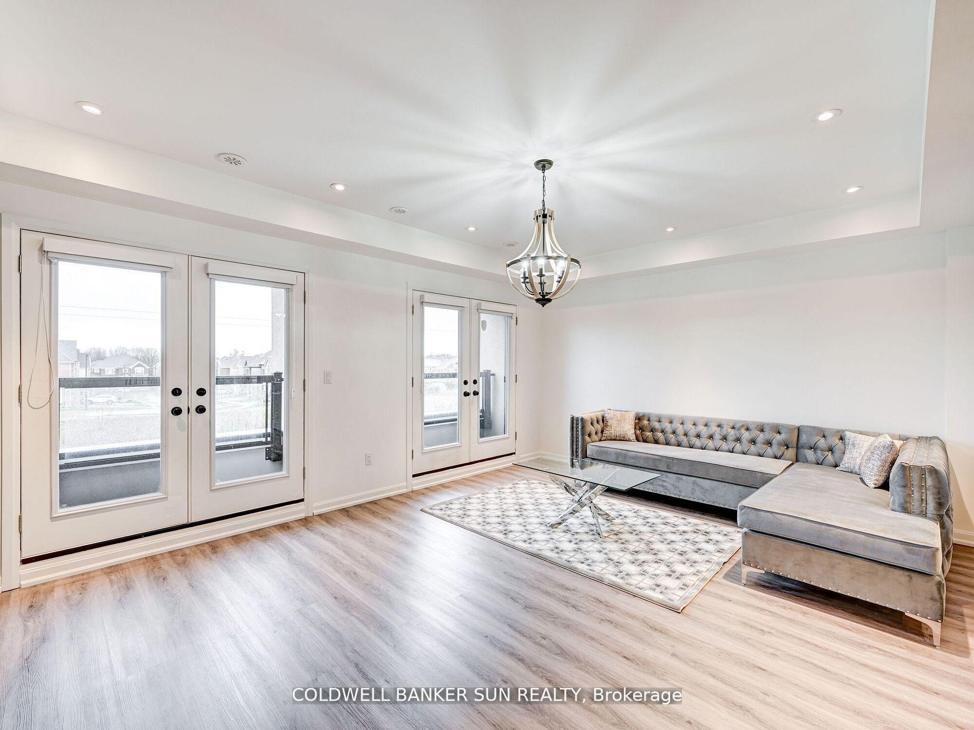 Photo 13 of 401 Kleinburg Summit Way, Vaughan, Kleinburg — HOMEH