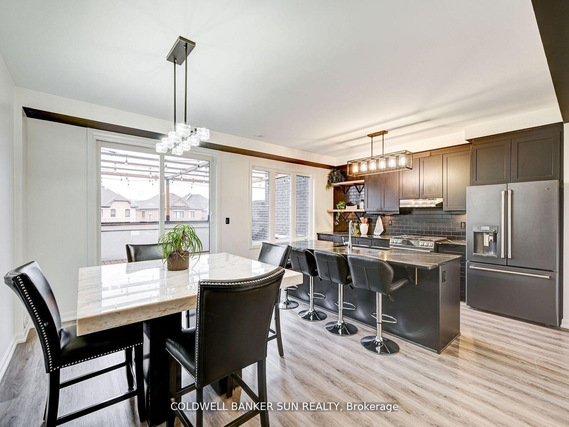 Photo 23 of 401 Kleinburg Summit Way, Vaughan, Kleinburg — HOMEH