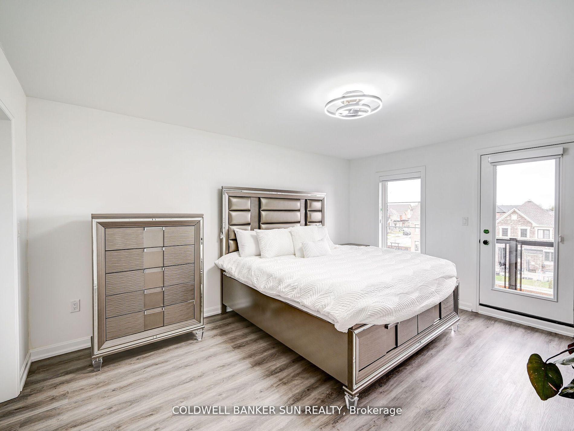 Photo 31 of 401 Kleinburg Summit Way, Vaughan, Kleinburg — HOMEH