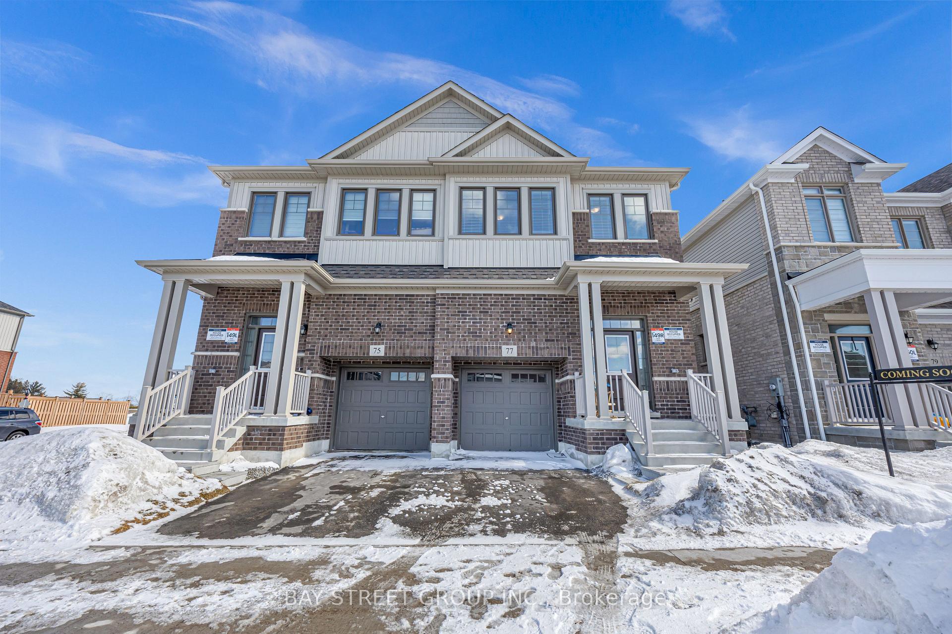 Photo 3 of 77 Greer Street, Barrie, Rural Barrie Southeast — HOMEH