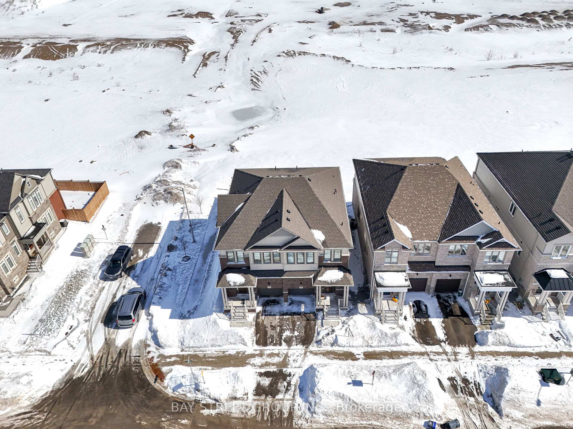 Photo 33 of 77 Greer Street, Barrie, Rural Barrie Southeast — HOMEH