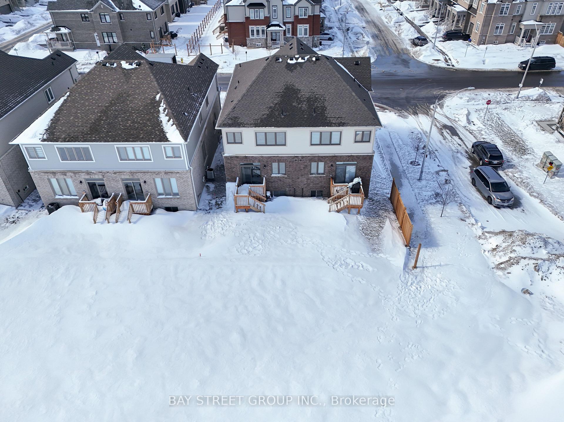 Photo 35 of 77 Greer Street, Barrie, Rural Barrie Southeast — HOMEH