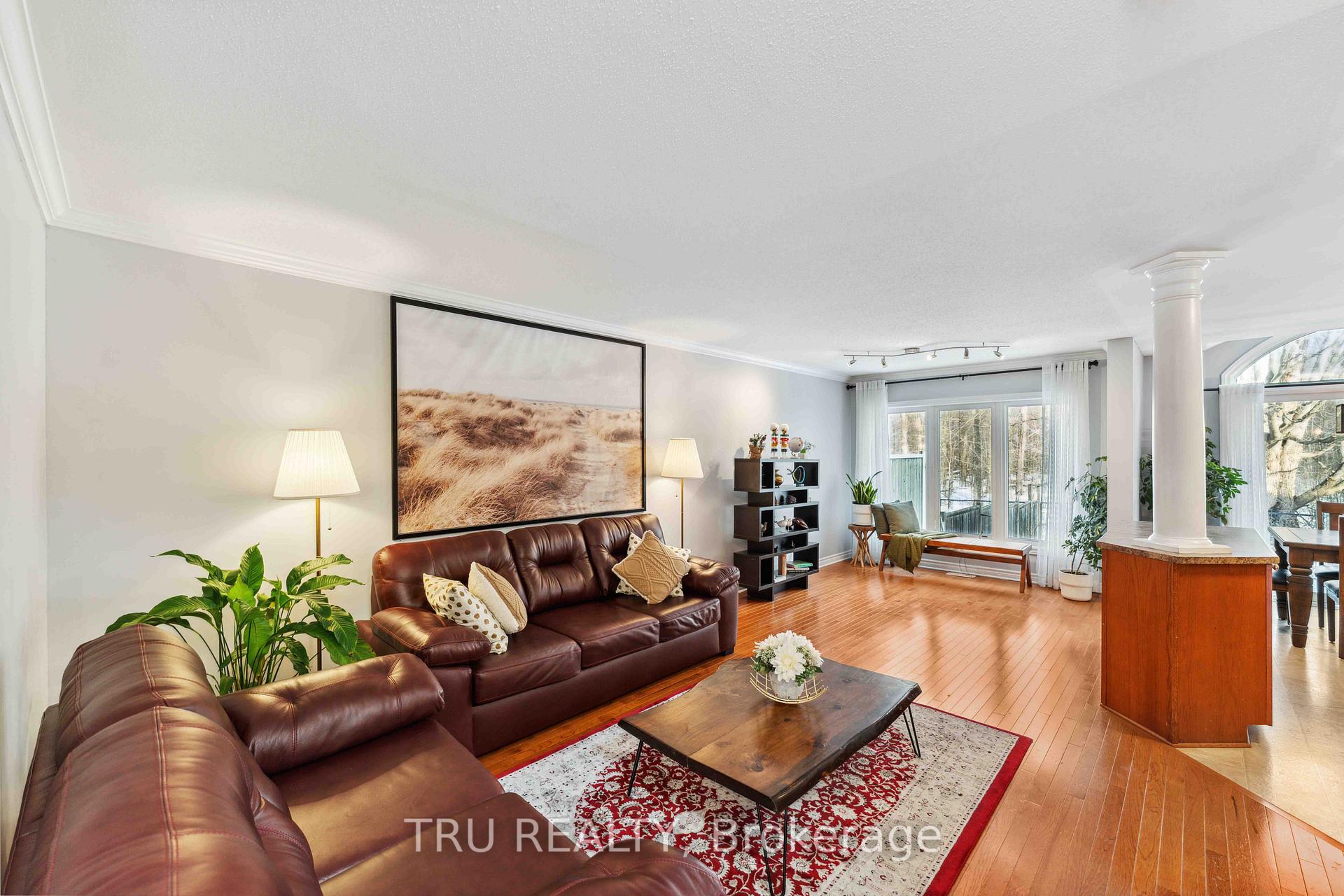 Photo 12 of 118 Tacom Circle, Ottawa, Barrhaven - Strandherd — HOMEH