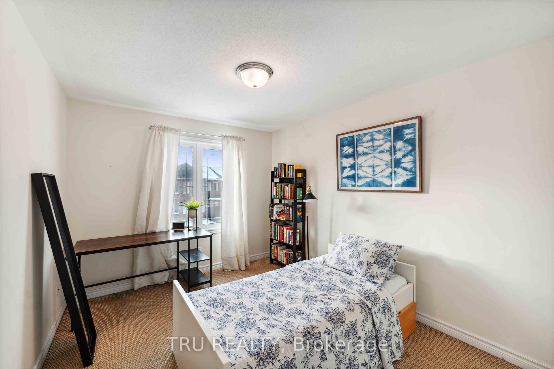 Photo 22 of 118 Tacom Circle, Ottawa, Barrhaven - Strandherd — HOMEH