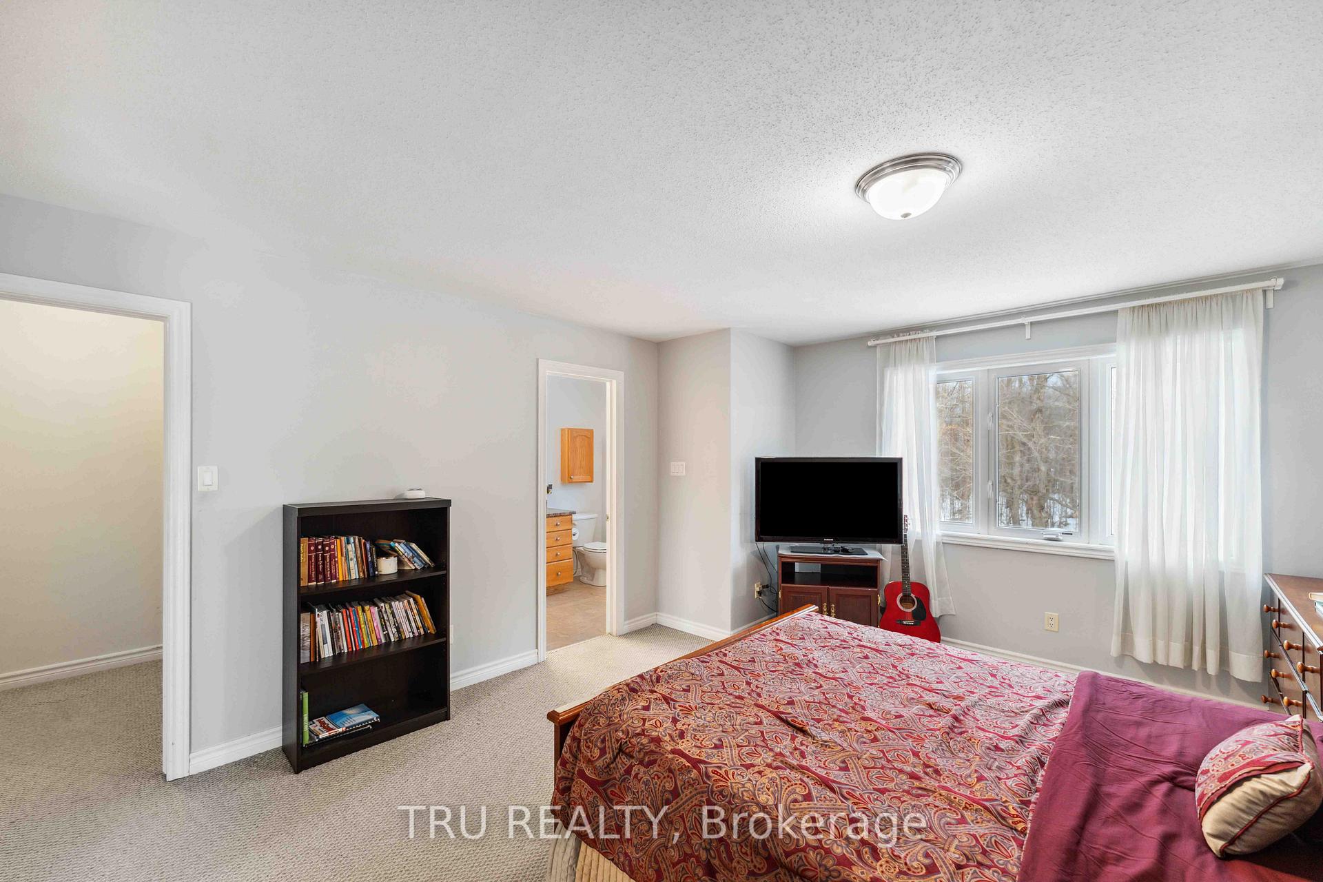 Photo 25 of 118 Tacom Circle, Ottawa, Barrhaven - Strandherd — HOMEH