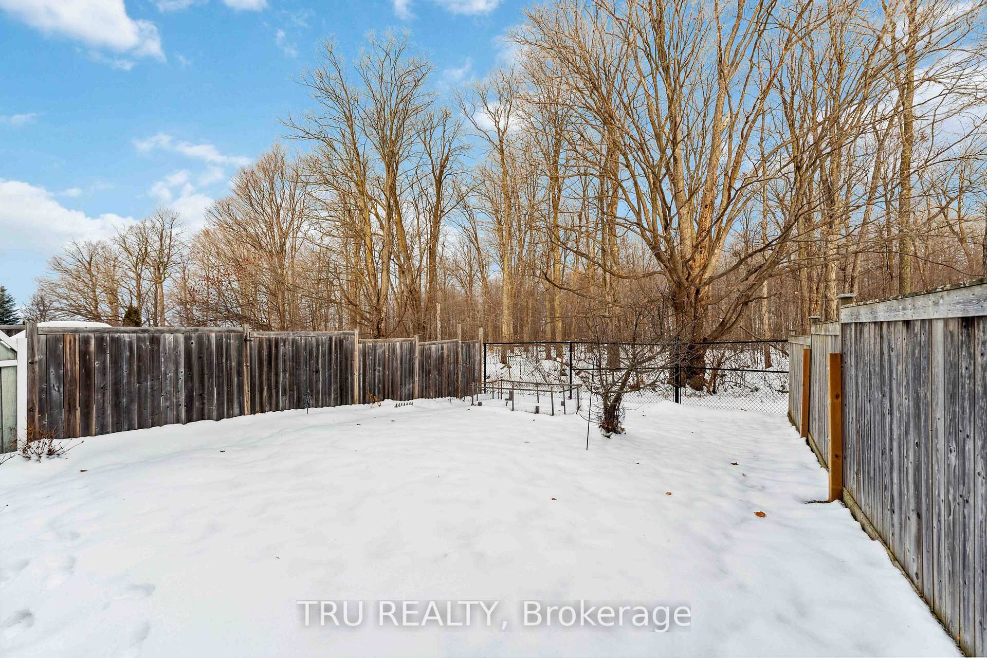 Photo 34 of 118 Tacom Circle, Ottawa, Barrhaven - Strandherd — HOMEH