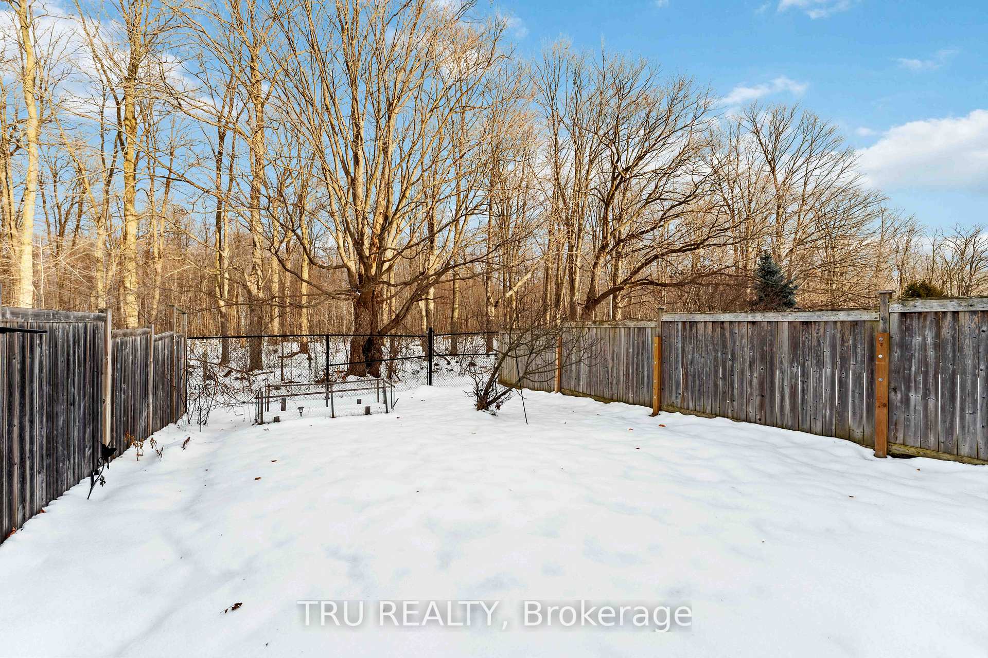 Photo 35 of 118 Tacom Circle, Ottawa, Barrhaven - Strandherd — HOMEH