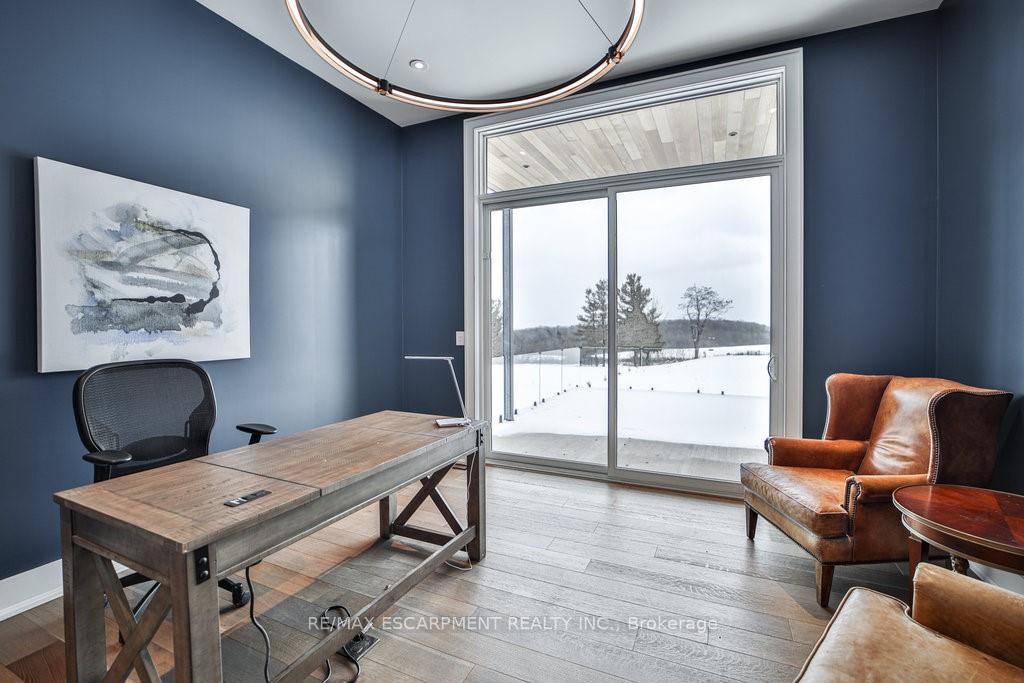 Photo 7 of 2284 Side 1 Road, Burlington, Tyandaga — HOMEH