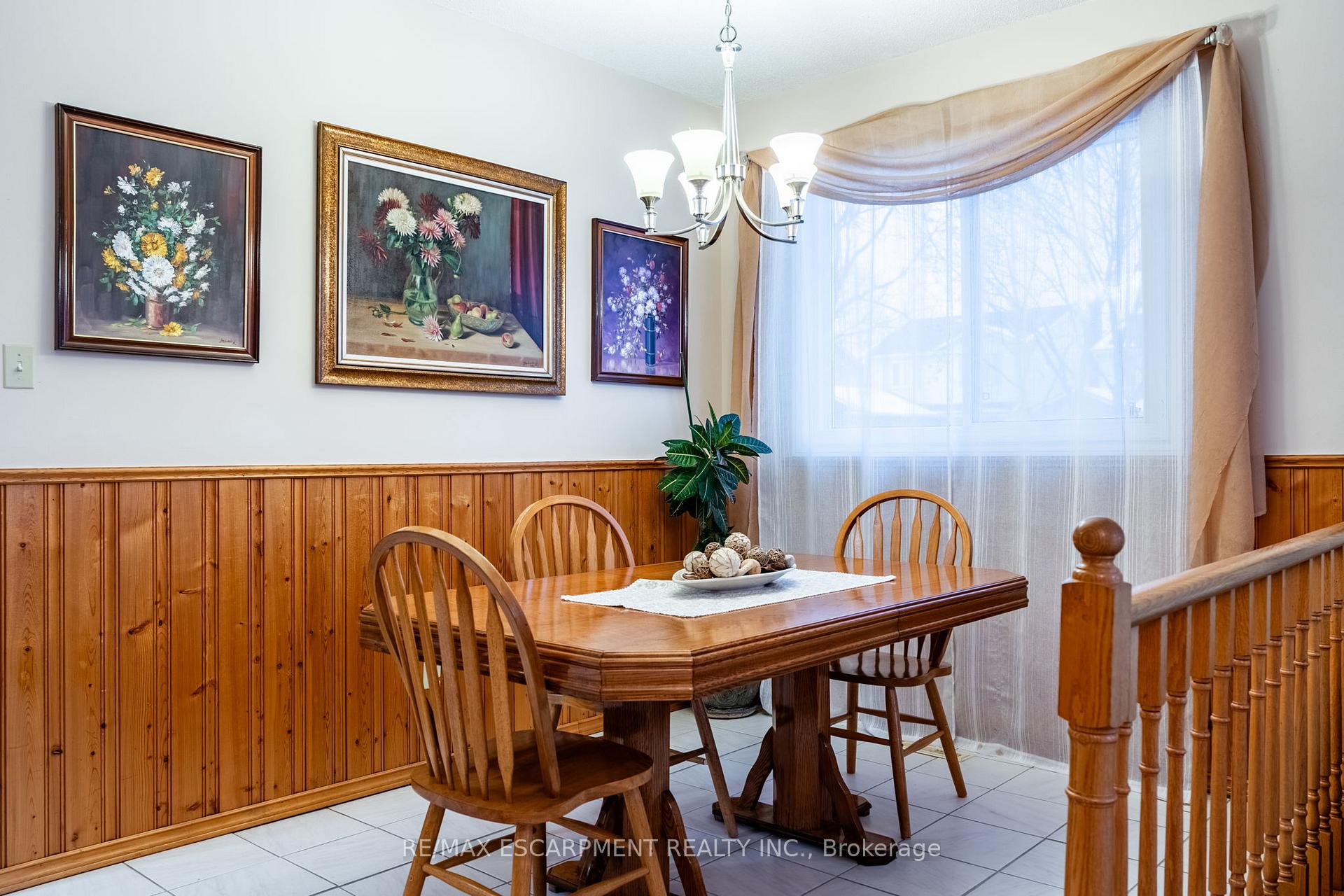 Photo 6 of 2154 Clipper Crescent, Burlington, Headon — HOMEH